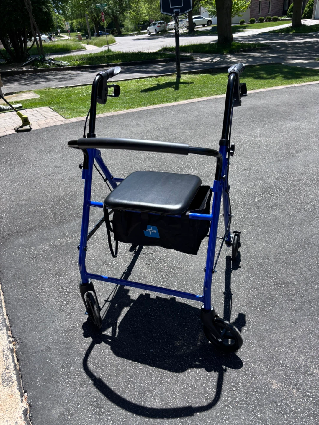 Medline Aluminum Rollator Walker with Seat - Blue