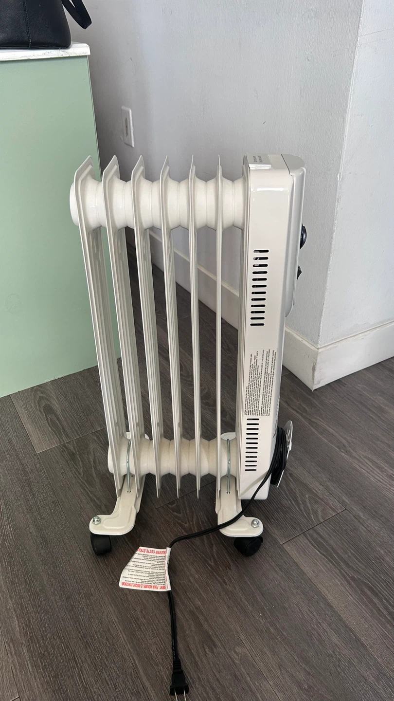 White Oil-Filled Radiator Heater with Thermostat - photo 4