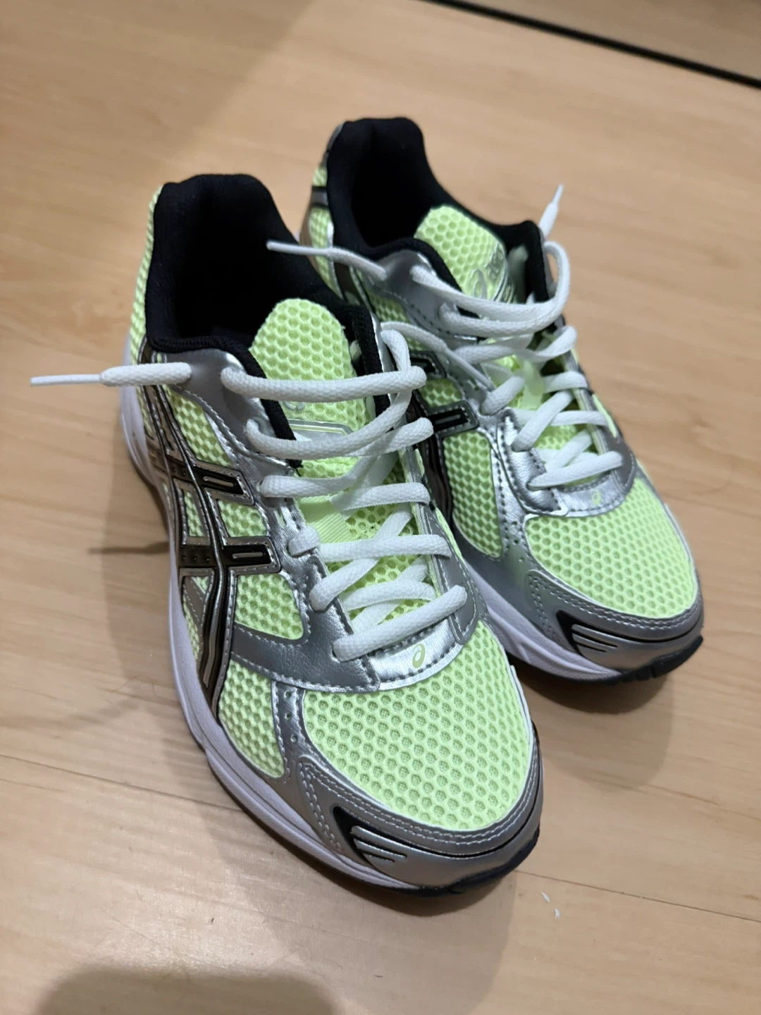 ASICS Running Shoes Lime & Silver - photo 4