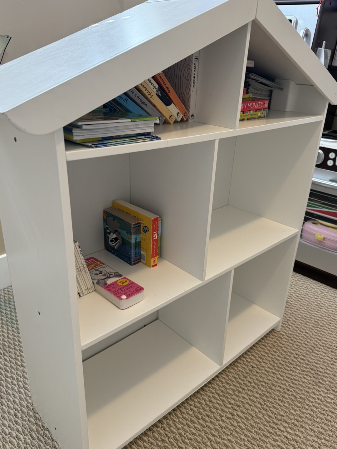 White House-Shaped Bookshelf for Kids - photo 3