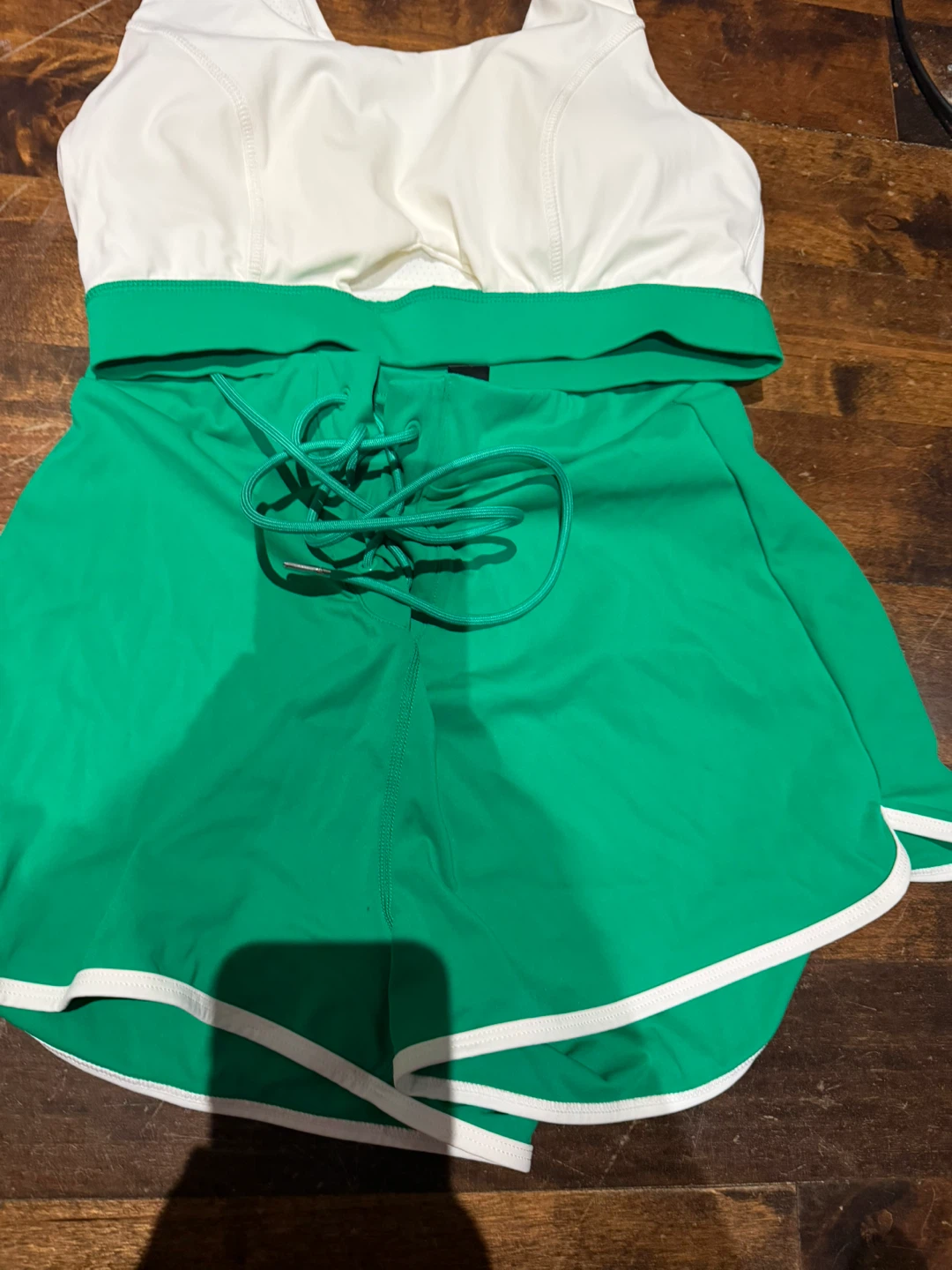 Women's Swimsuit and Shorts Set size small  both $10 - photo 5