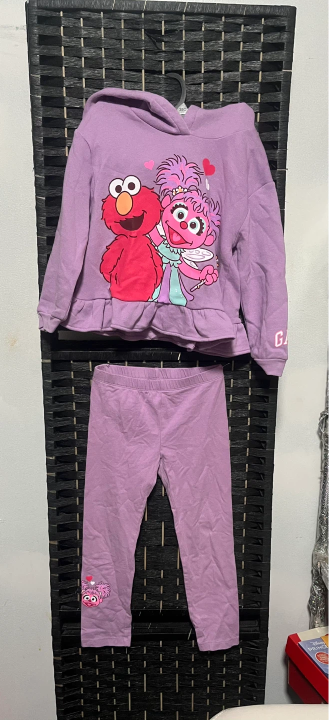 Sesame Street Elmo & Abby Lavender Hoodie & Leggings Set - photo 2