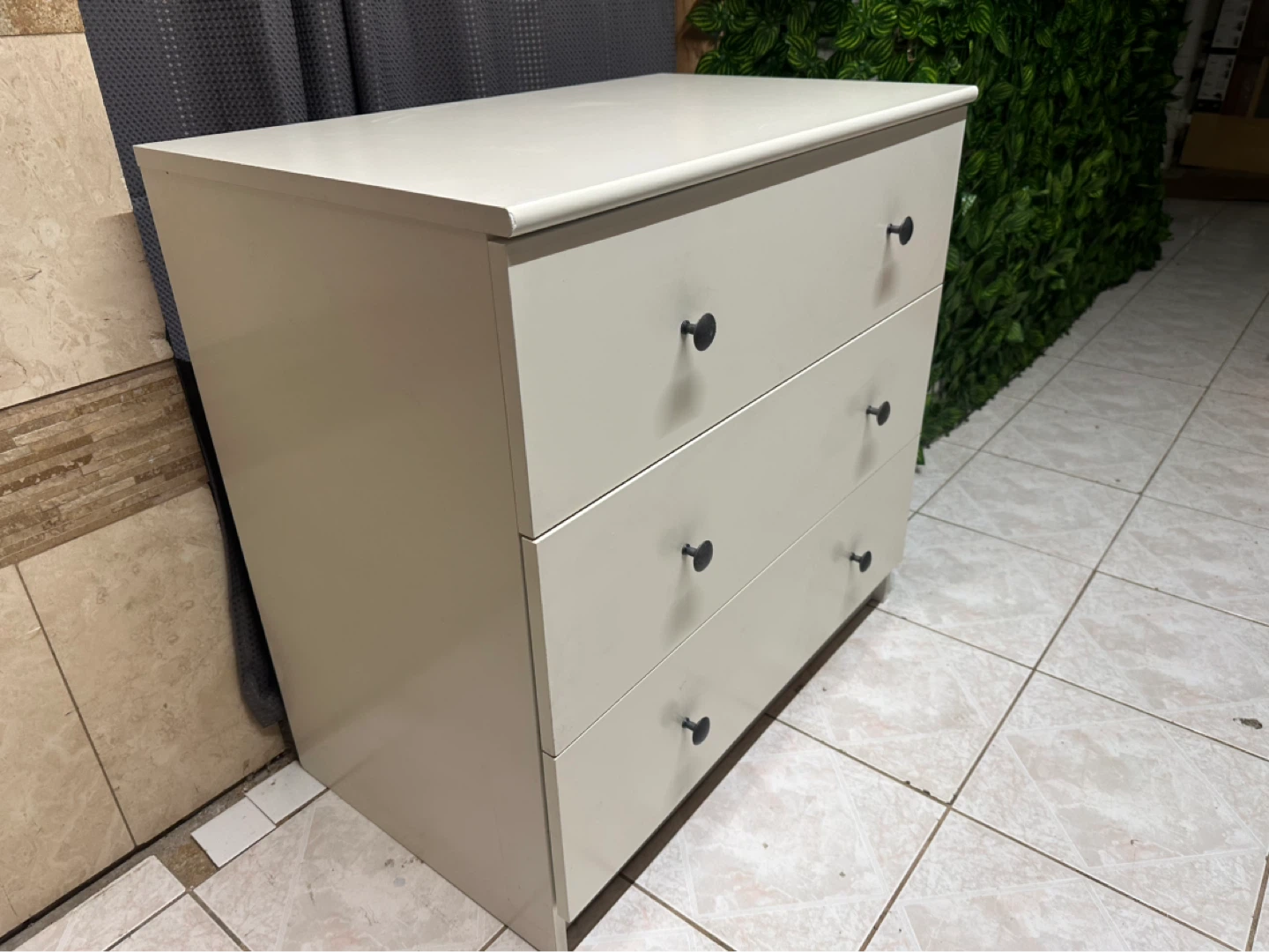 White 3-Drawer Dresser - photo 2