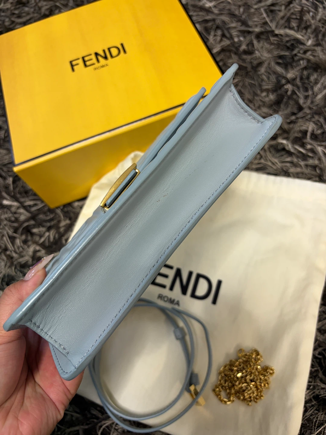 Fendi Baguette Wallet on Chain - photo 3