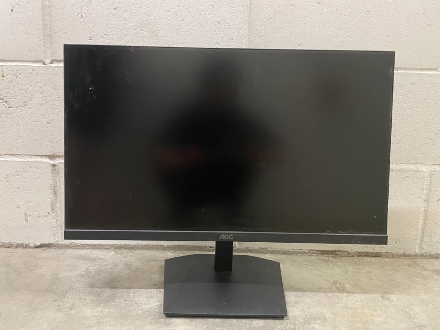 AOC 24G15N LCD Monitor