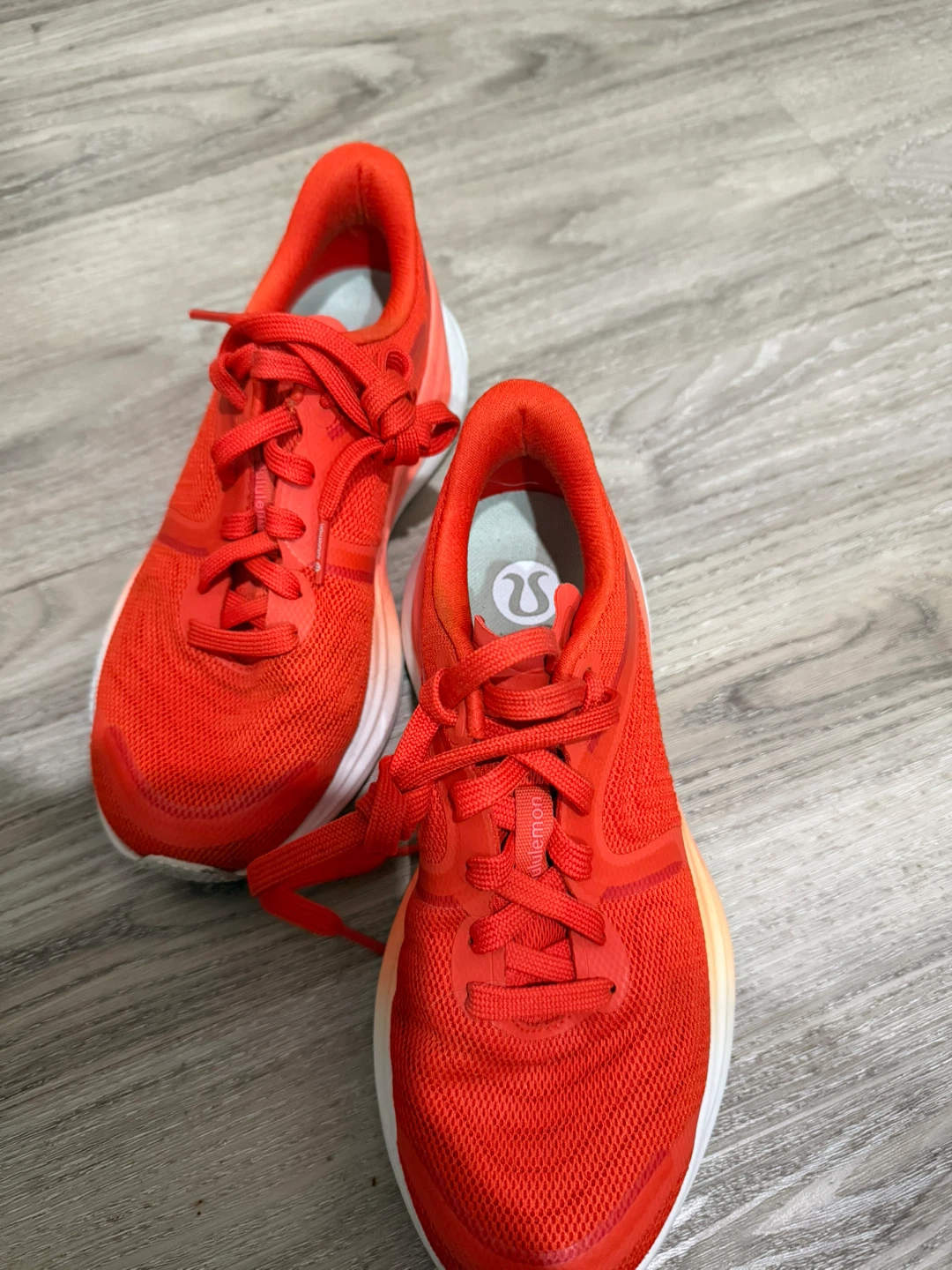 Lululemon Women's Running Shoes Size 7 - photo 4