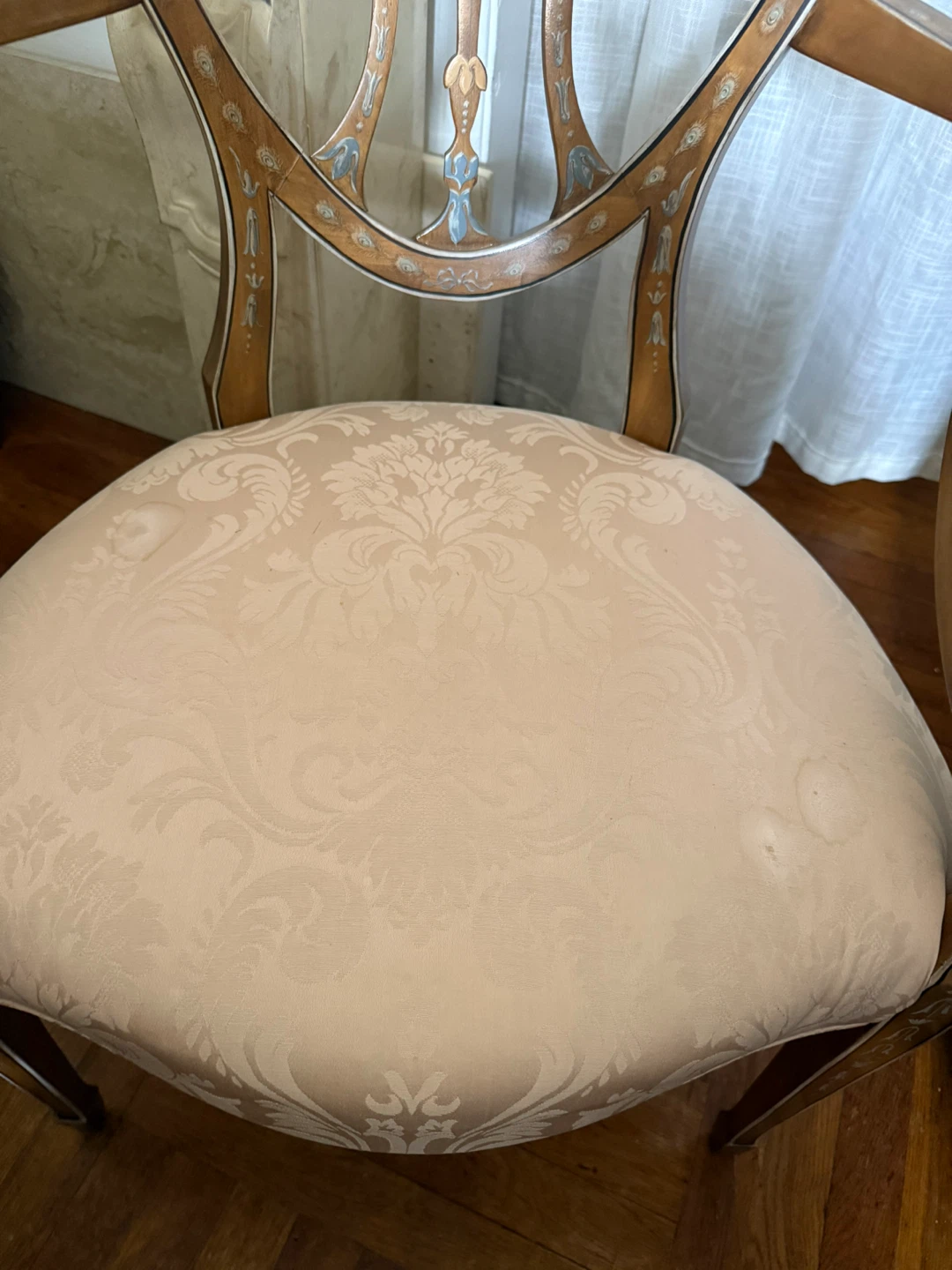 Vintage Hepplewhite Chair - photo 4