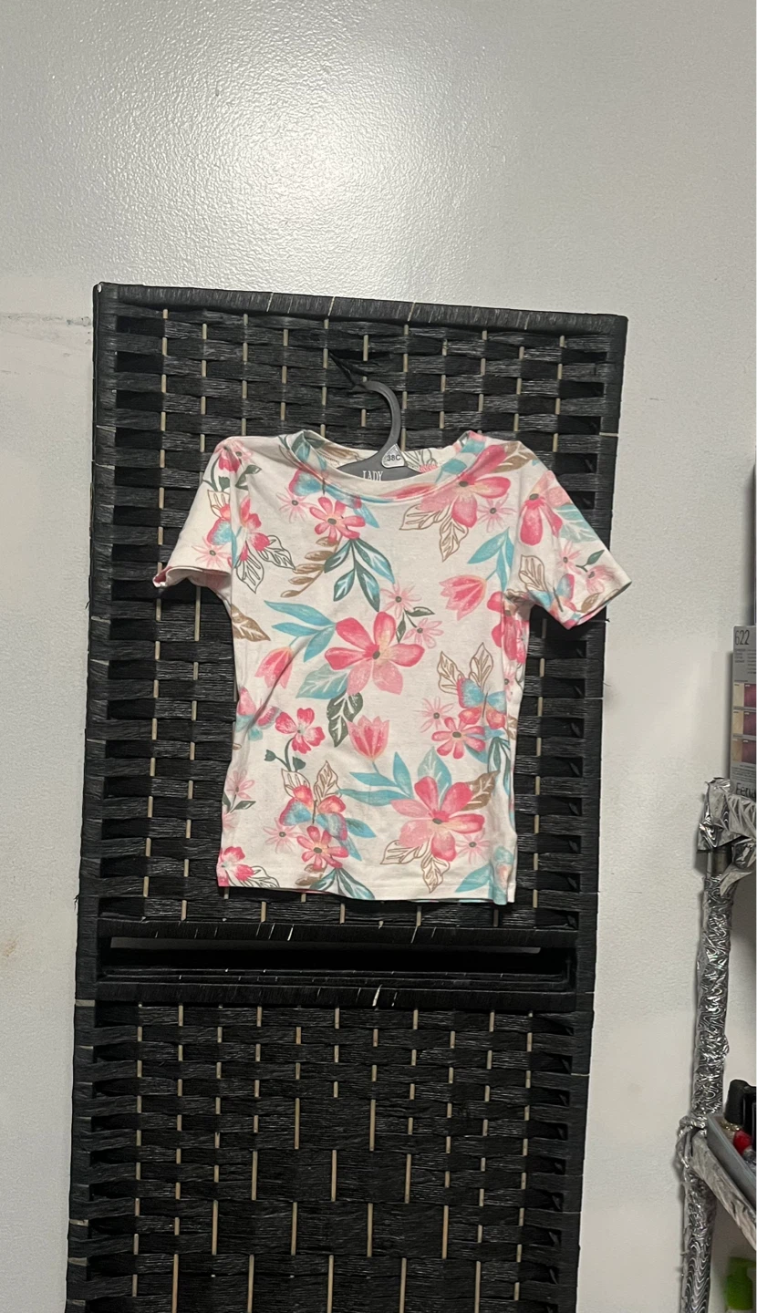 White Floral T-Shirt 5 size cartels - photo 2