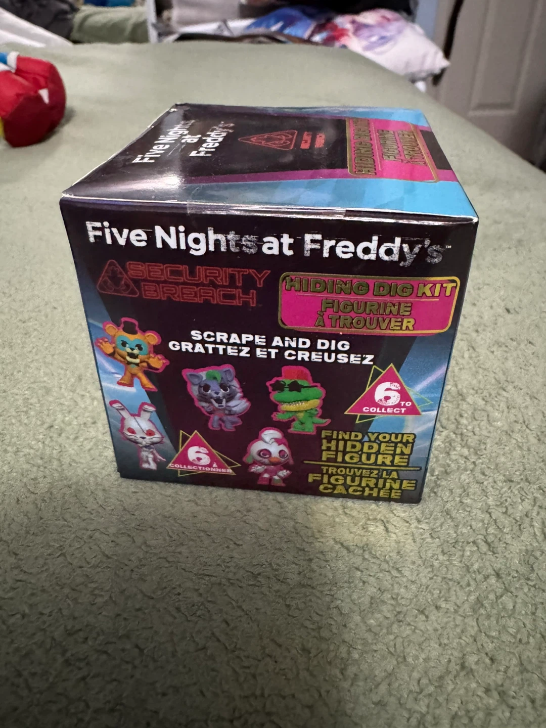 Five Nights at Freddy's Security Breach Hiding Dig Kit - photo 3