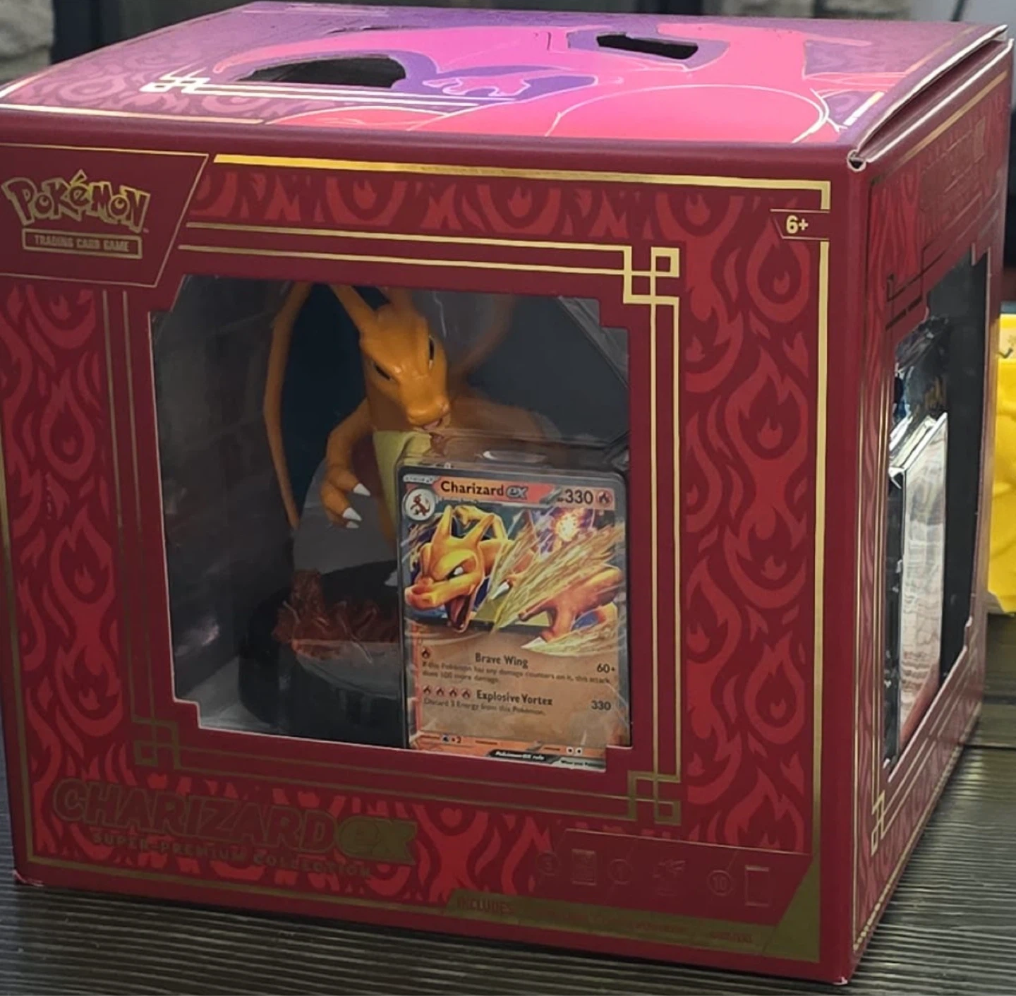 Pokemon Trading Card Game Charizard Super Premium Collection Box