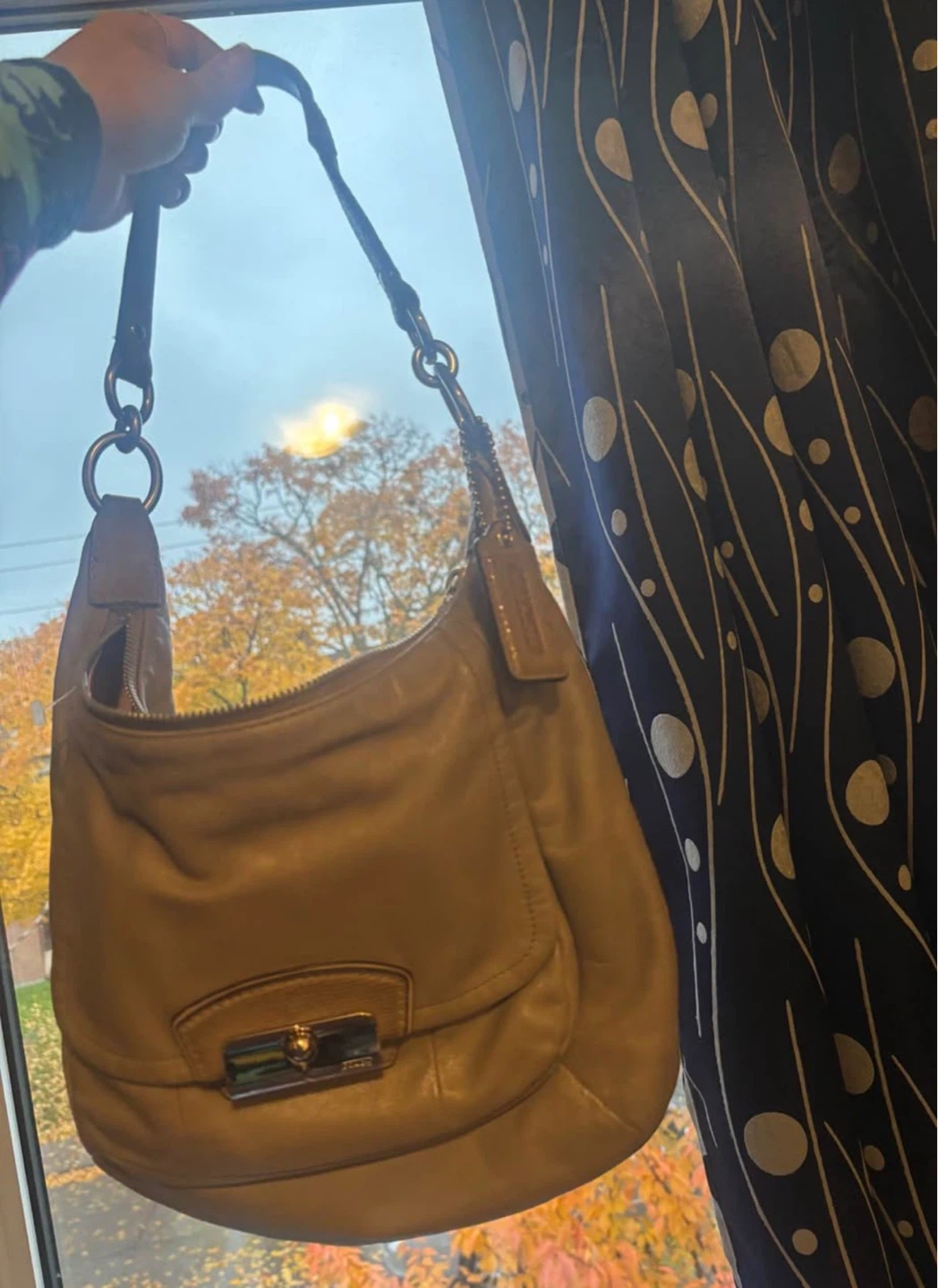 Coach Leather Hobo Purse - photo 2