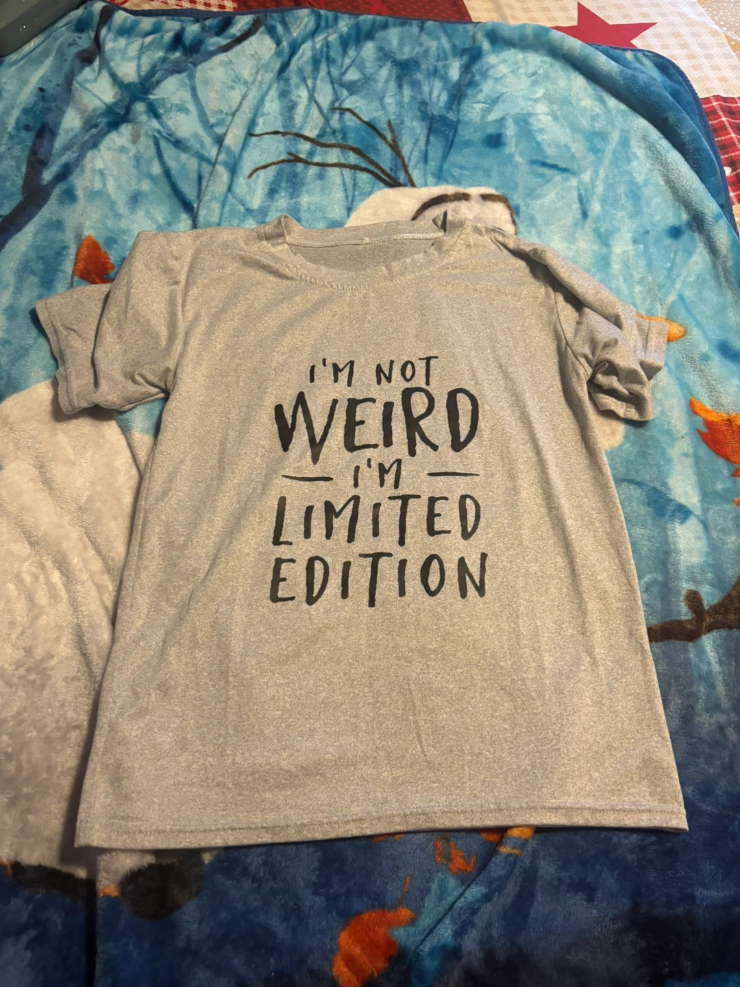 Grey T-Shirt "I'm Not Weird, I'm Limited Edition"