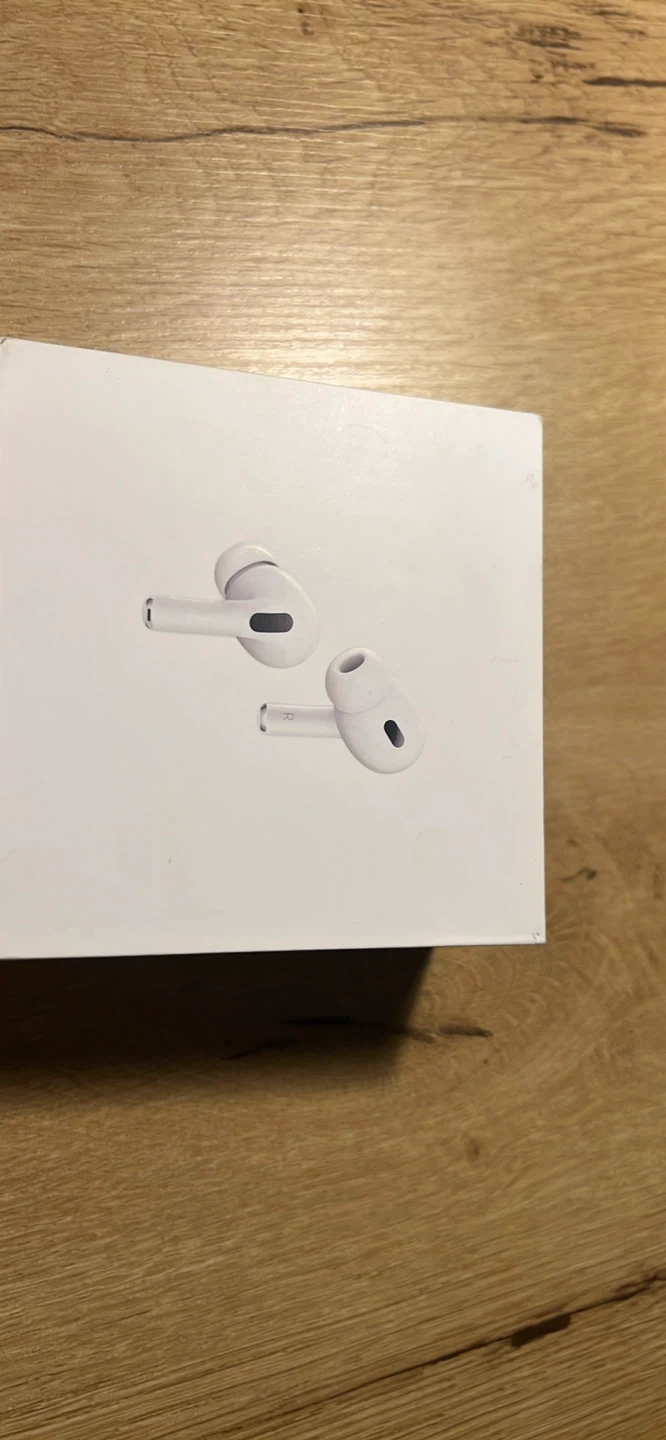 Apple AirPods Pro (2nd Generation)