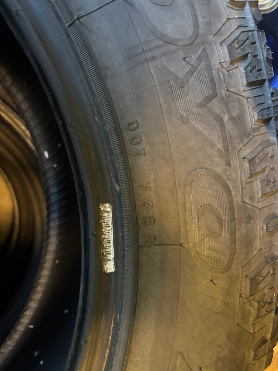 275/65R20 Tires - photo 3