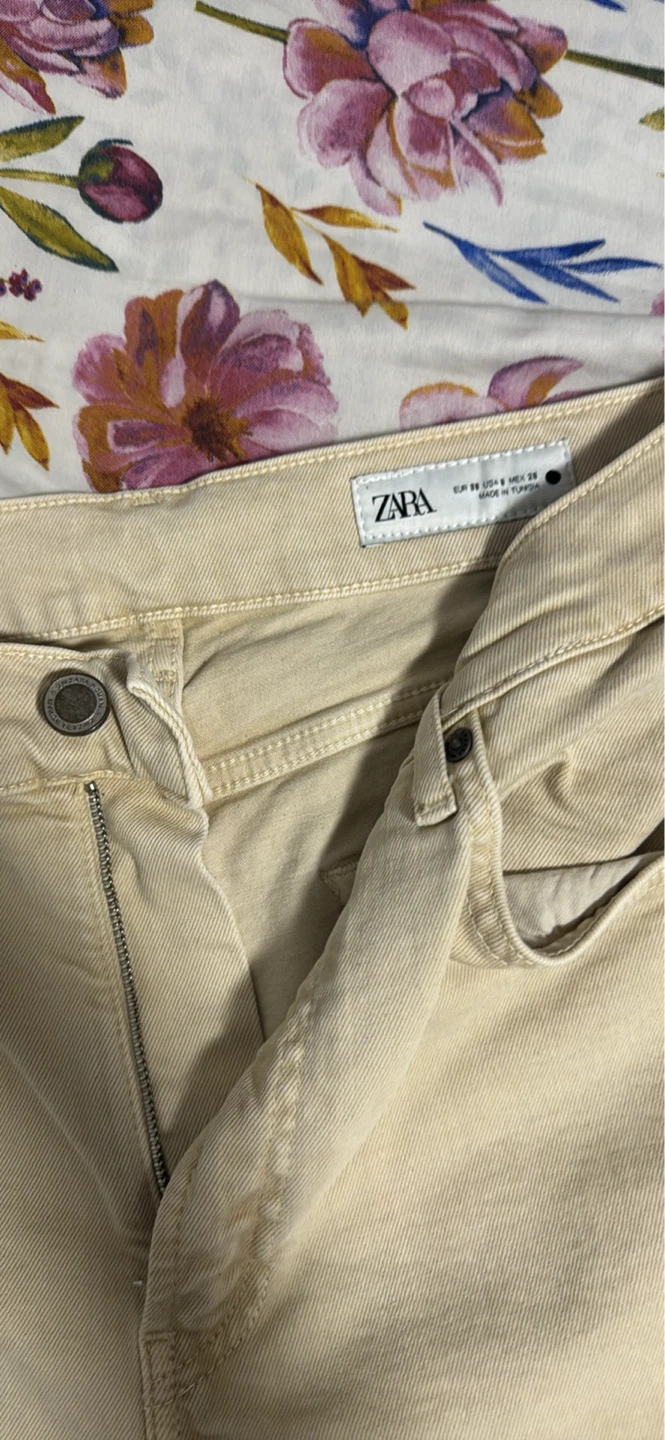ZARA Beige Straight Leg Jeans