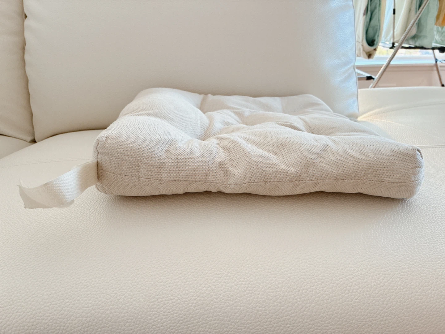 Light Beige Seat Cushion with Ties - photo 2