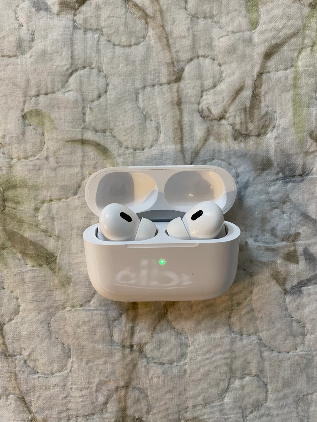 AirPods Pro 2nd Genaration - photo 2