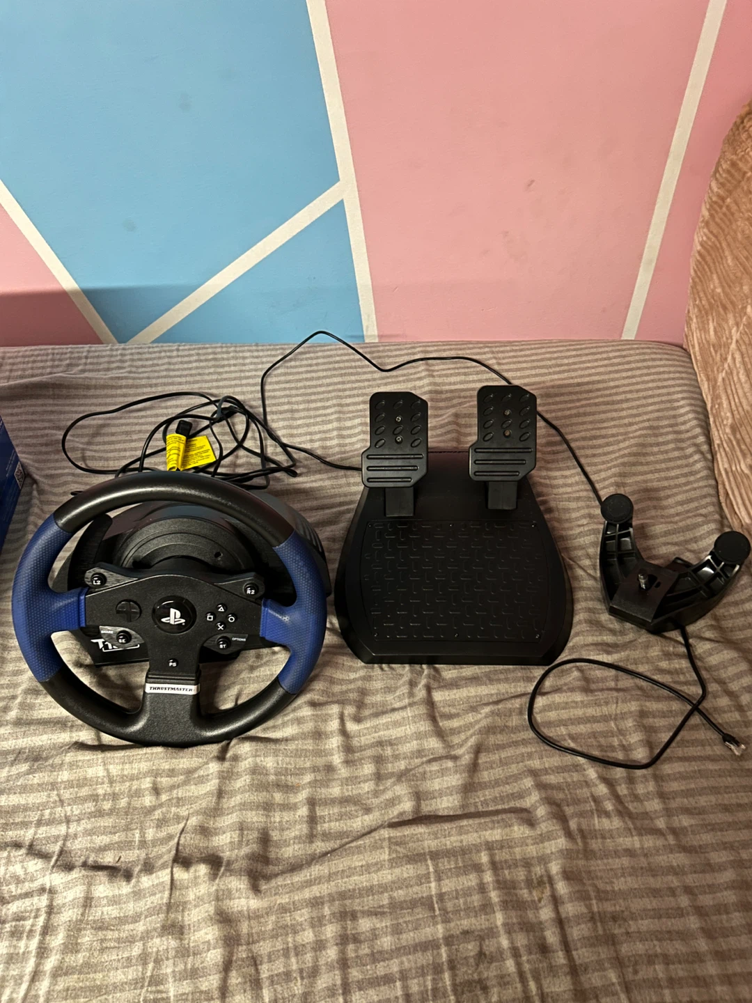 Thrustmaster t150 - photo 2