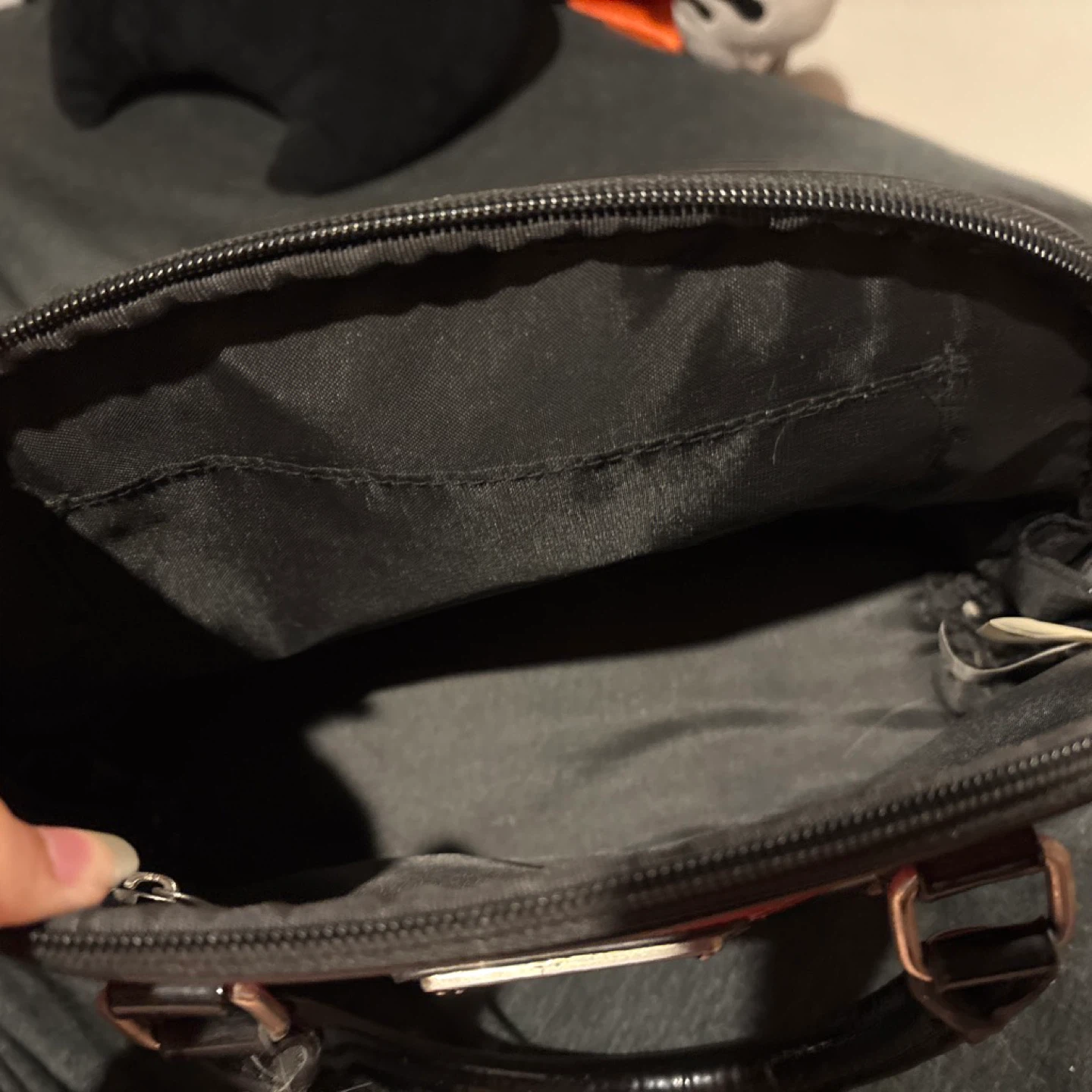 Loungefly Pokemon Pokeball Handbag - photo 4