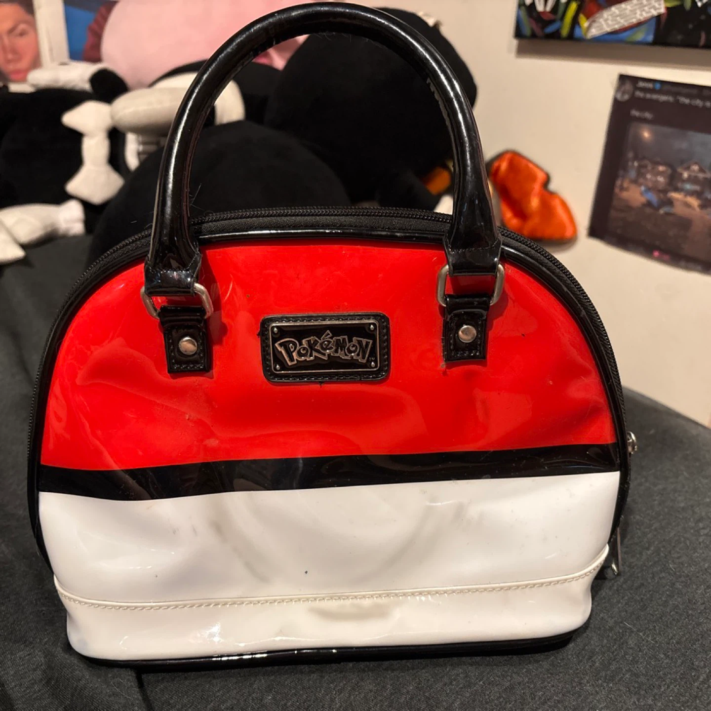 Loungefly Pokemon Pokeball Handbag - photo 2