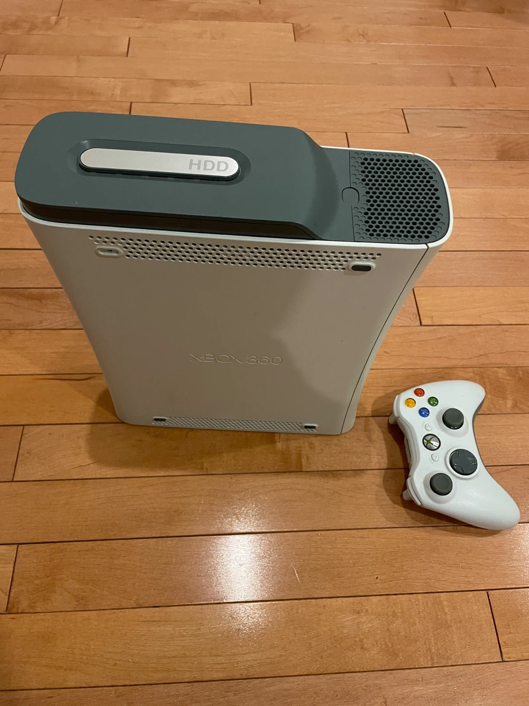 Xbox 360 Console with Controller - photo 2
