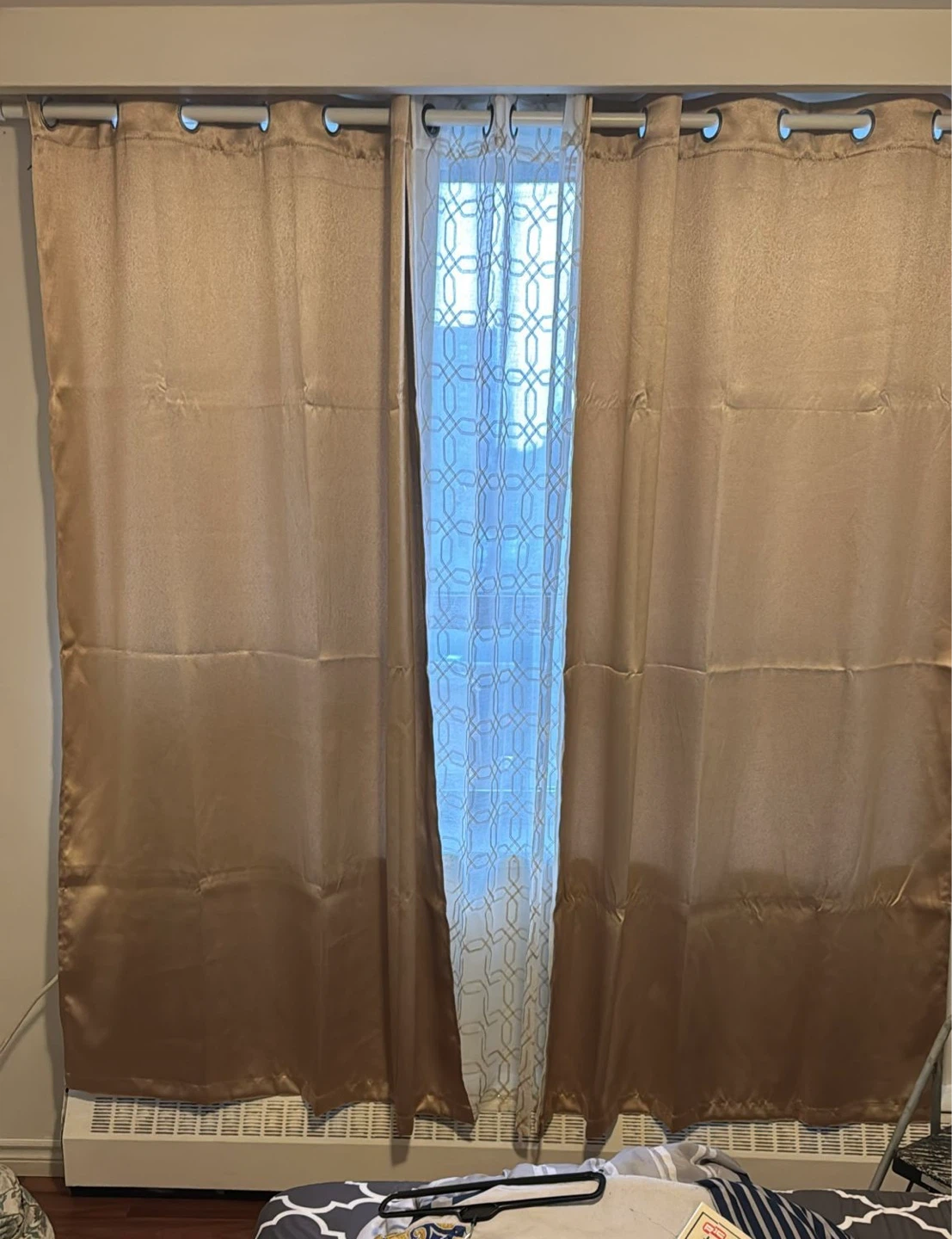 Curtains (3 Panels)