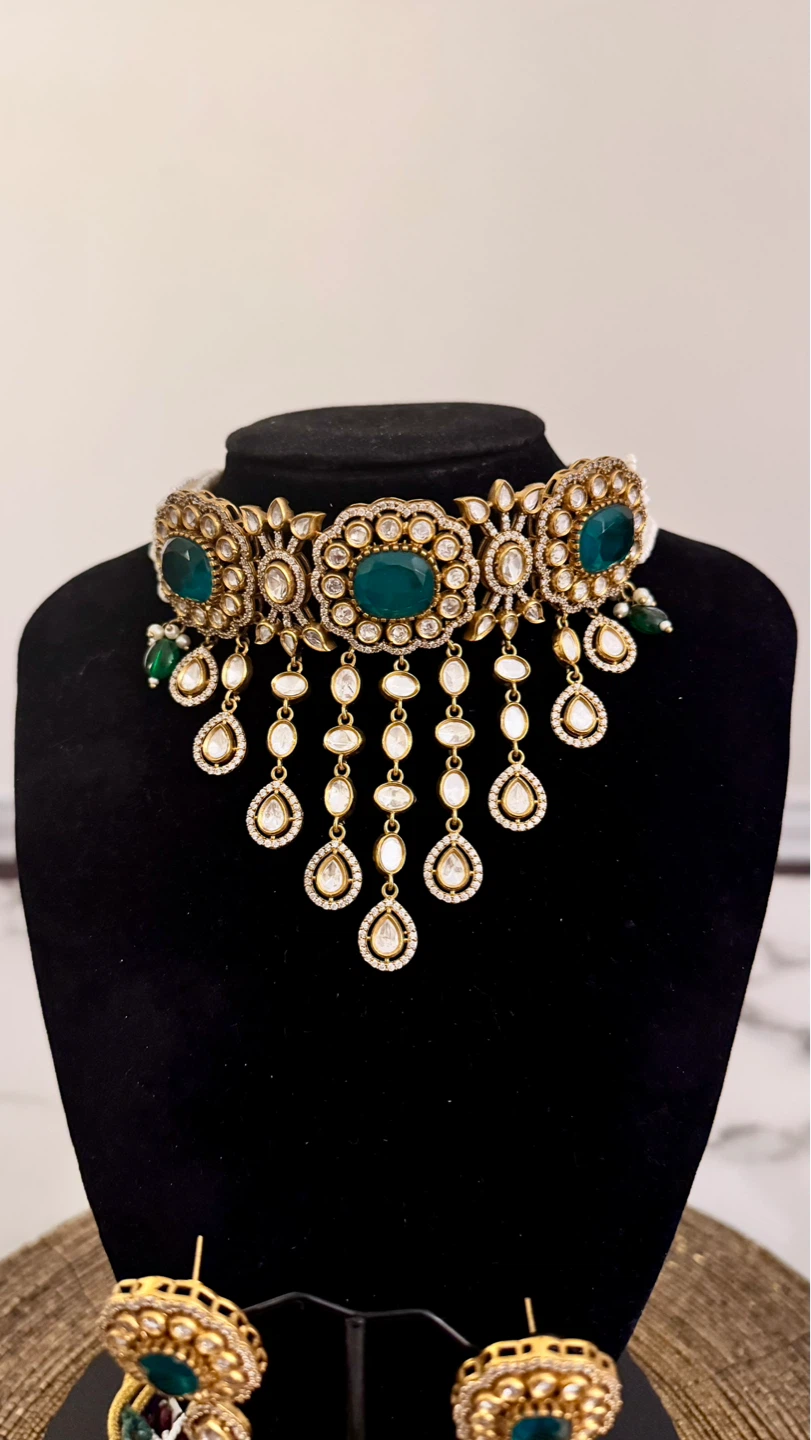 Green moissanite Choker Necklace and Earring Set - photo 2