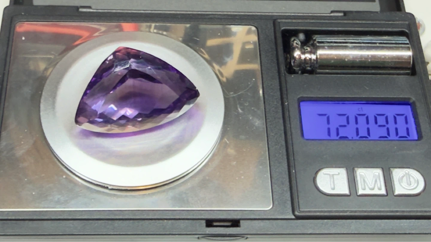 Large Trillion Cut Amethyst Gemstone - photo 4