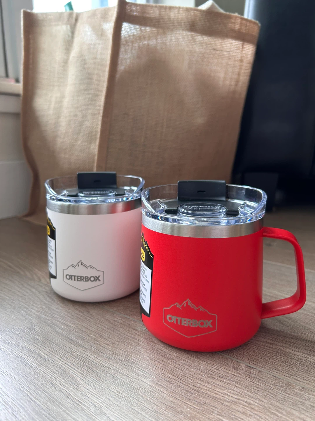 Otterbox Elevation 14 oz Mug with Lid - Red and White