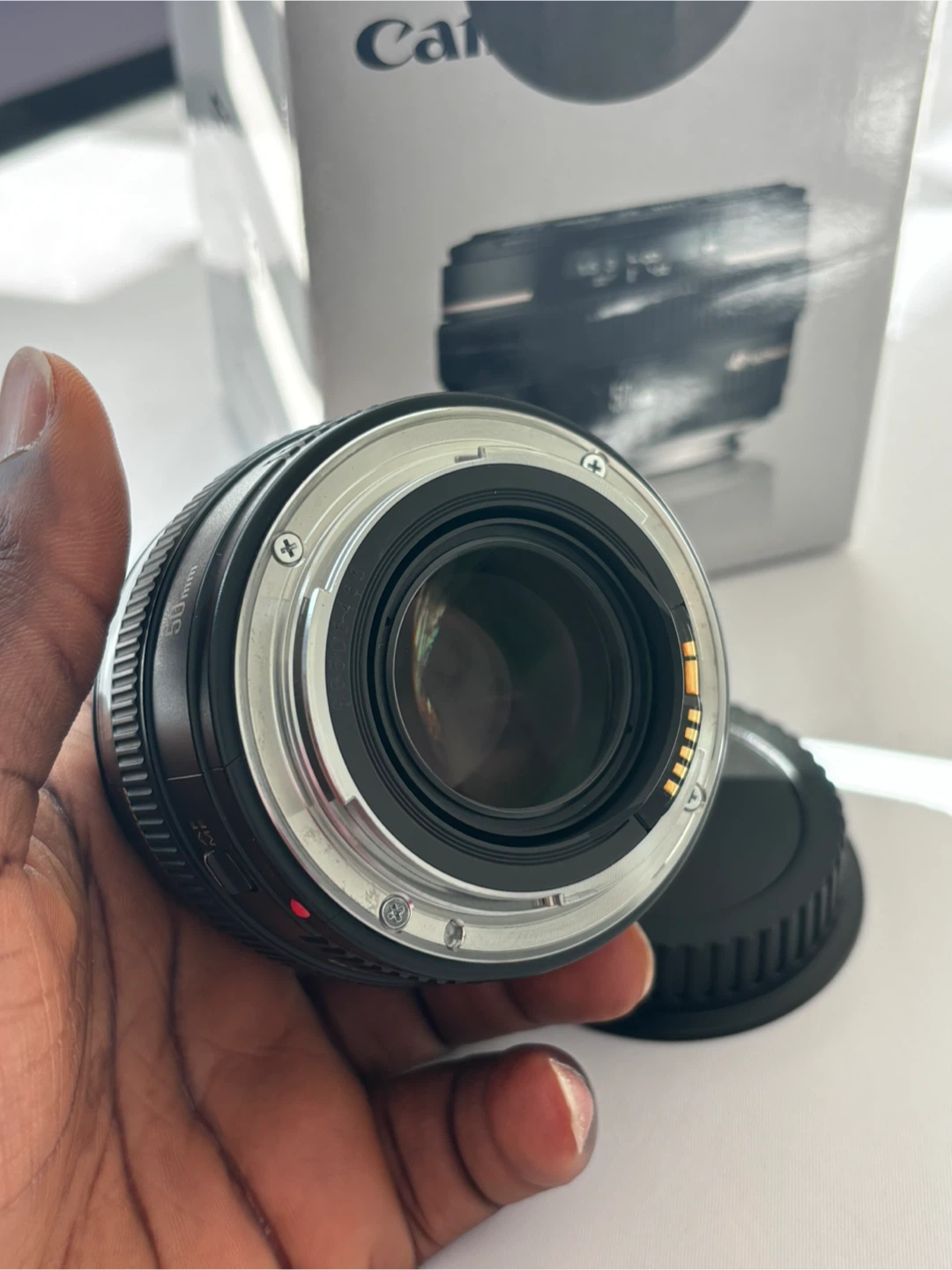 Canon EF 50mm f/1.4 USM Lens + AF EF-RF mount adapter - photo 3