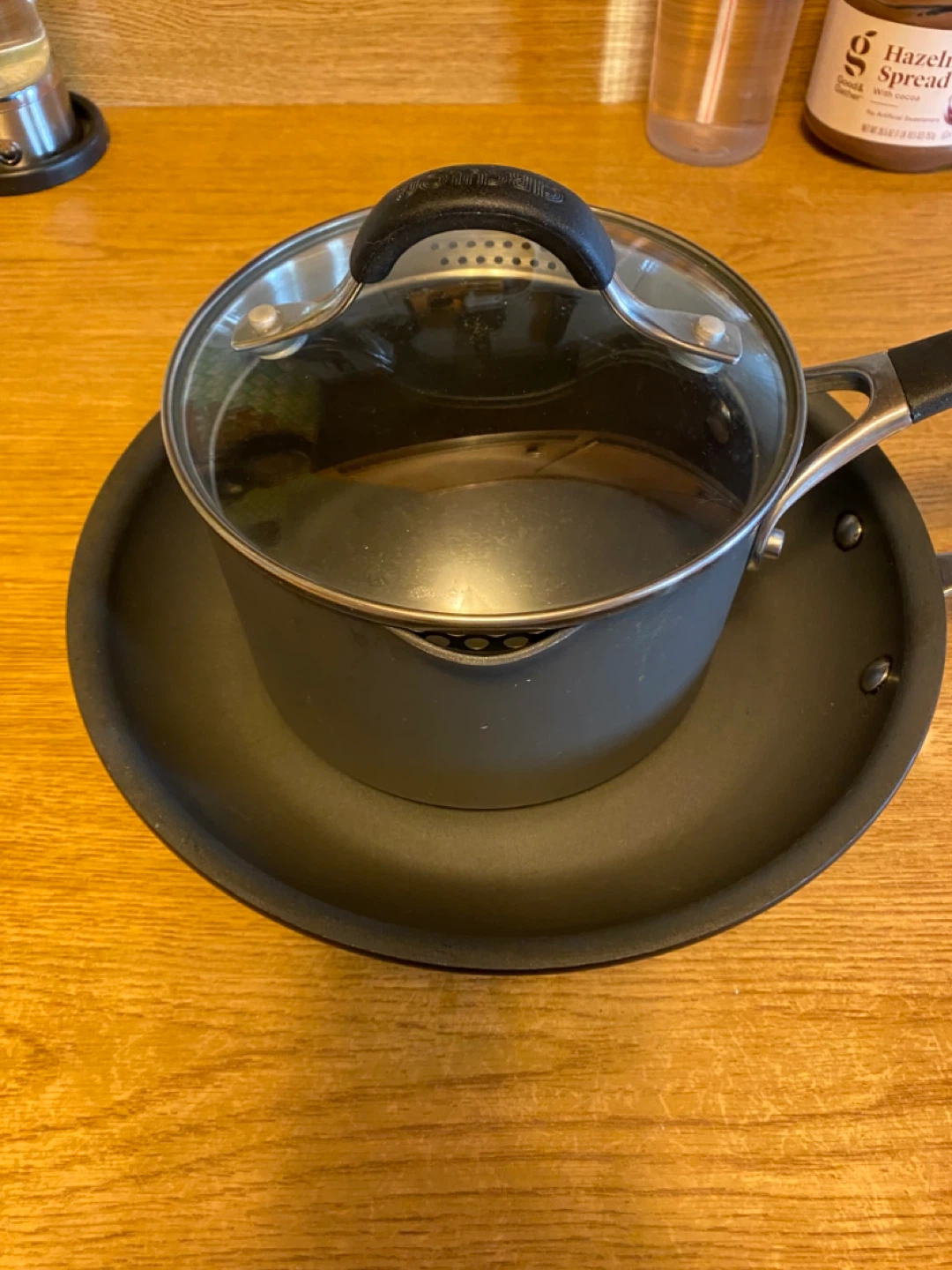 All-Clad 10-inch Fry Pan with Circulon 2-Quart Saucepan
