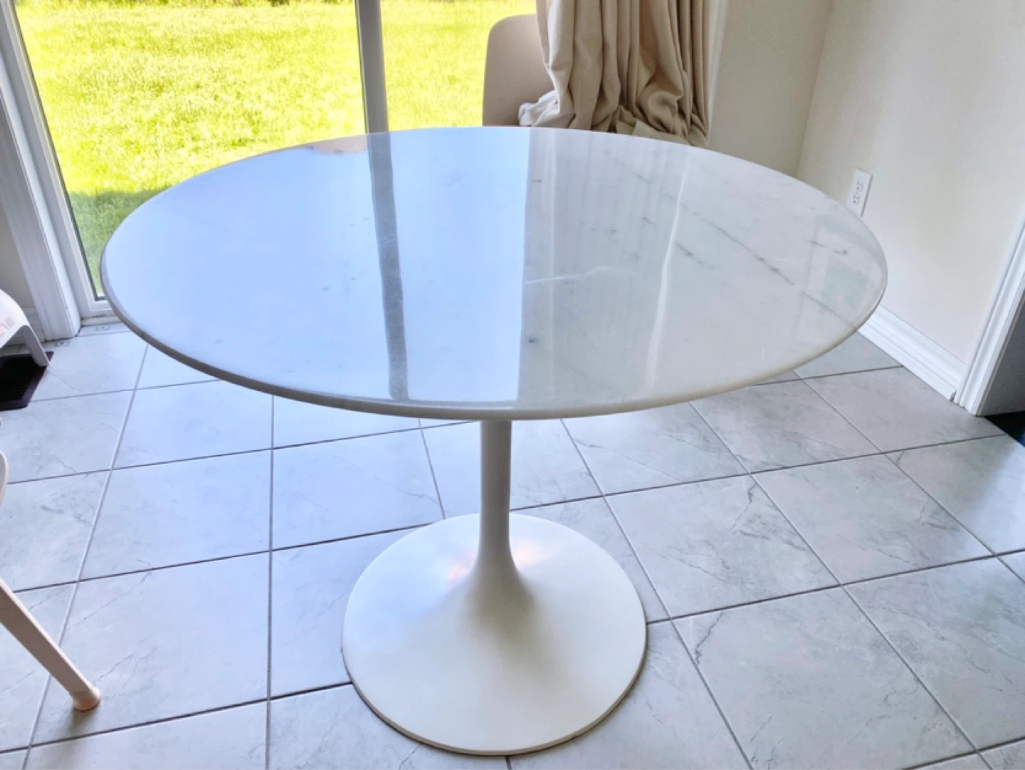 Solid Marble Top White Tulip Dining Table 35.5”