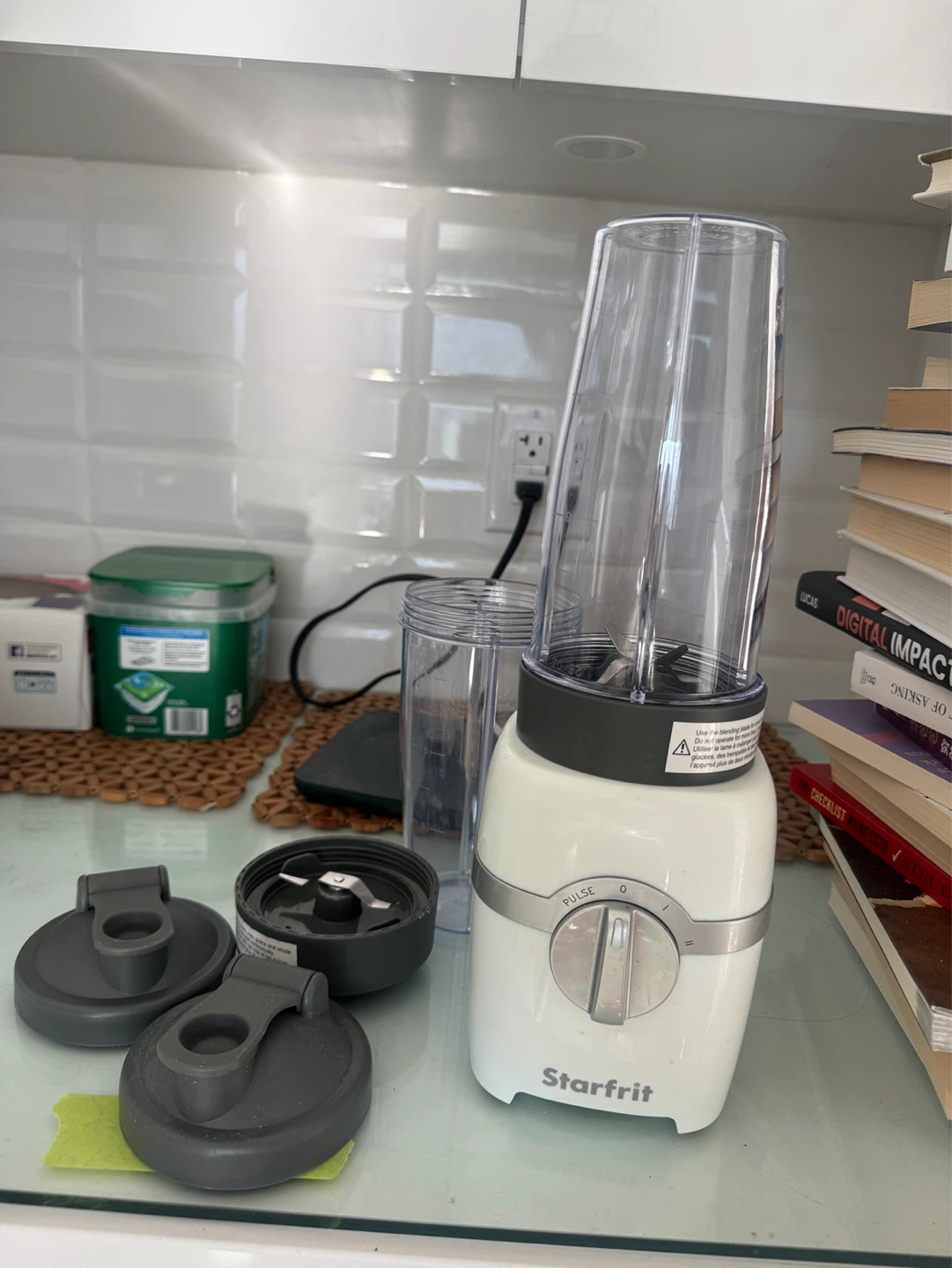 Starfrit Blender with 2 cups