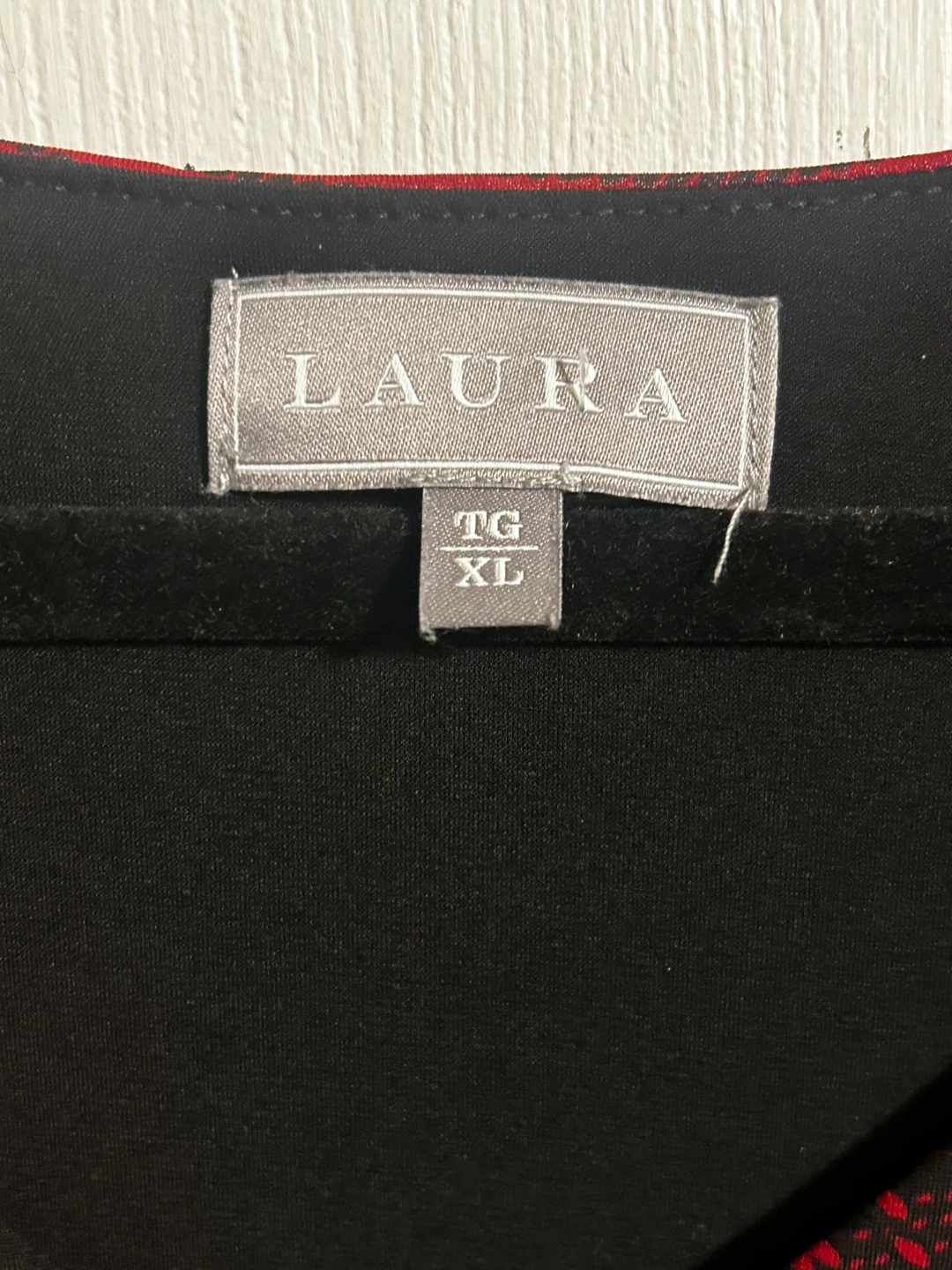 Laura Women's Floral Print Top - Red/Black - XL - photo 2