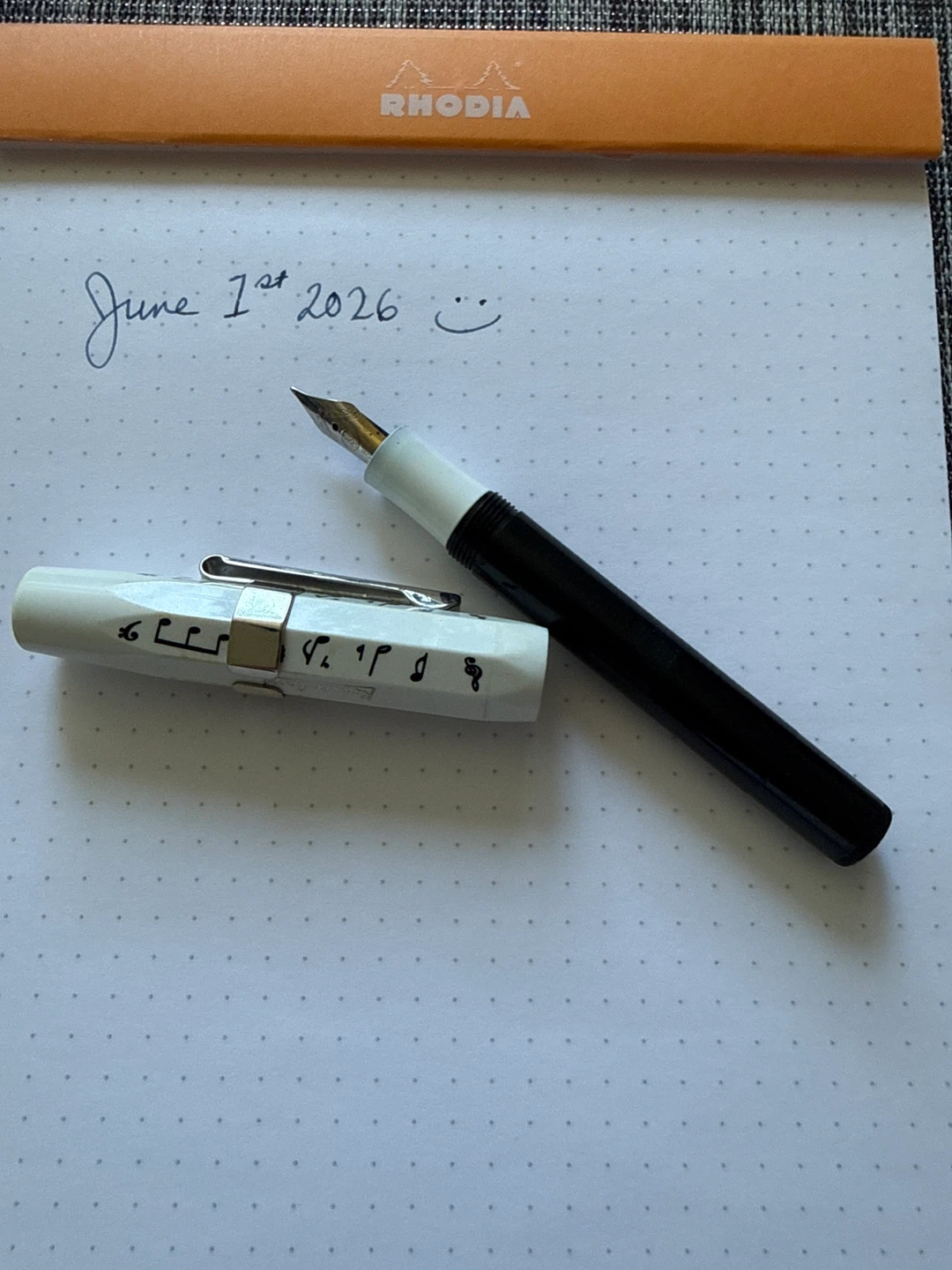 Kaweko Sport Fountain Pen (Fine) with Musical Note Design