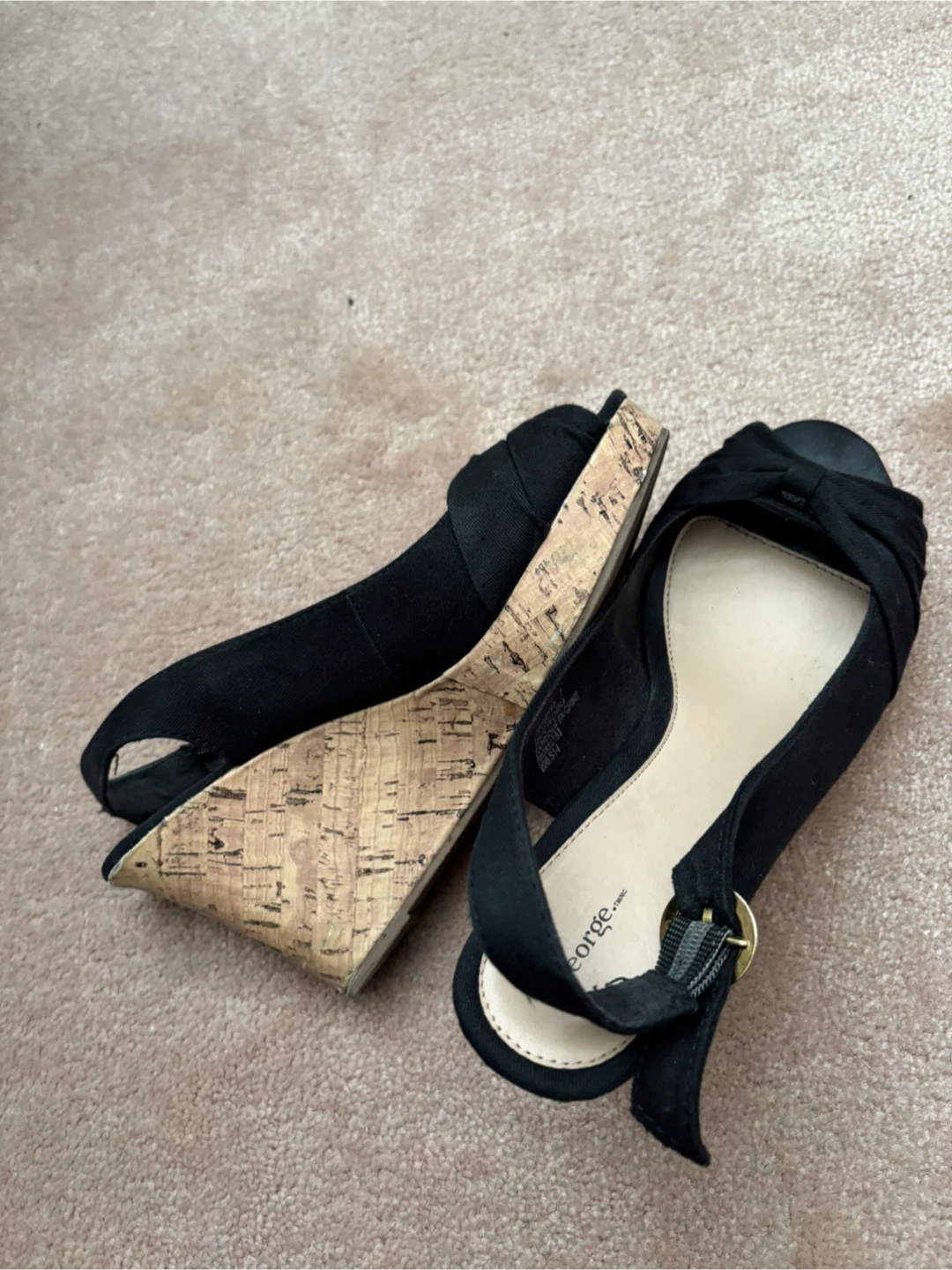 George Black Wedge Heels Size 7 - photo 2