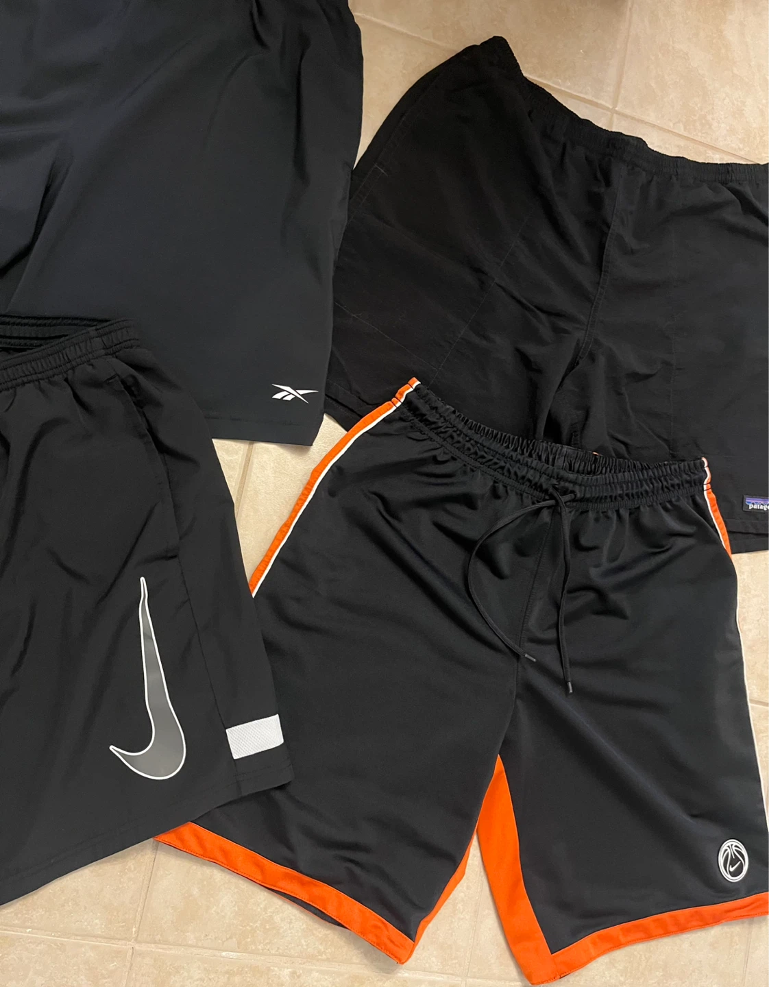 Bundle of Men’s Size Large Shorts: Nike, Patagonia & Reebok - photo 3