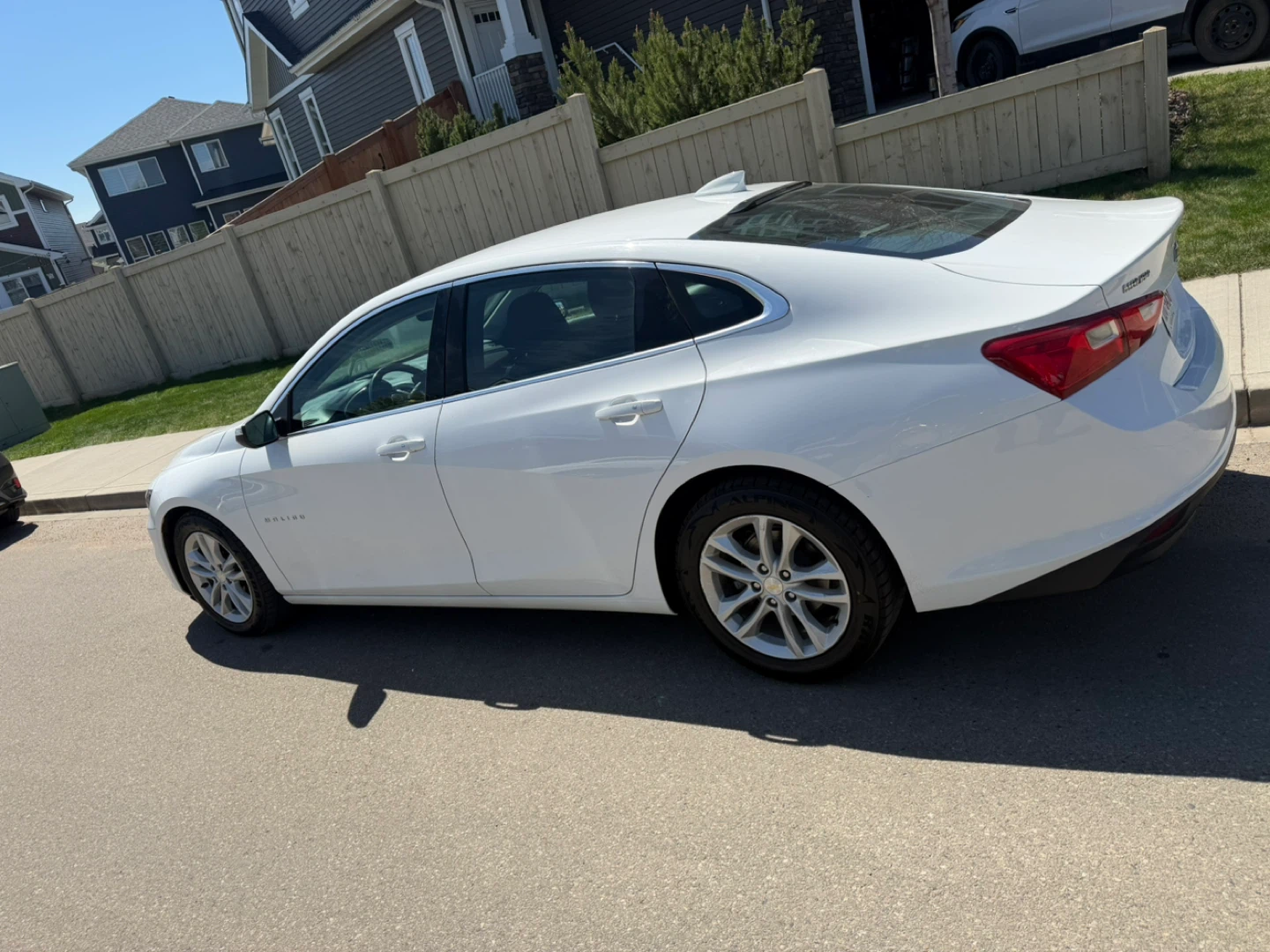 White Chevrolet Malibu Sedan - photo 5