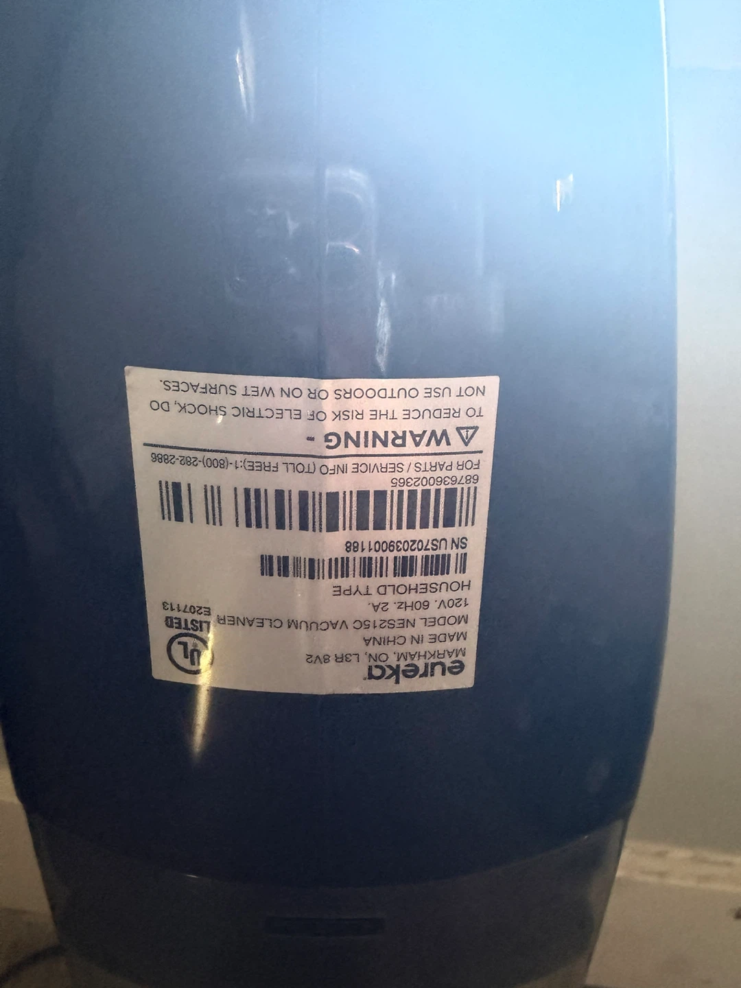Eureka NES215C Stick Vacuum Cleaner - photo 2
