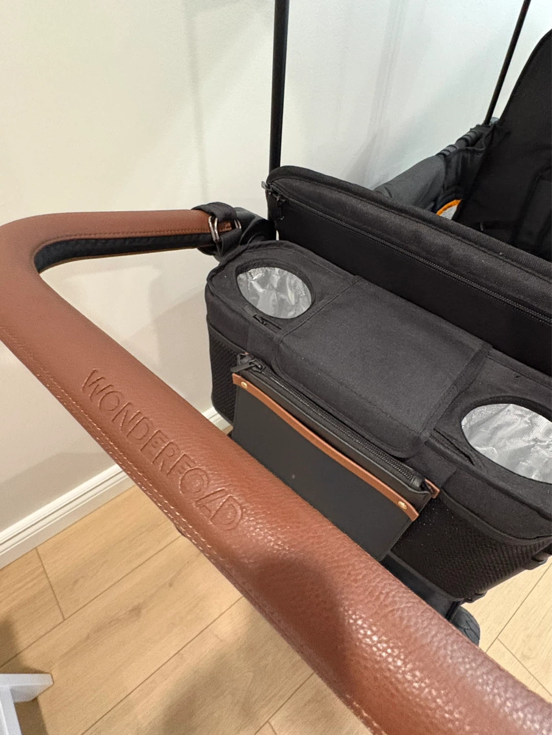 W2 Luxe Double Stroller Wagon - Volcanic Black - photo 3