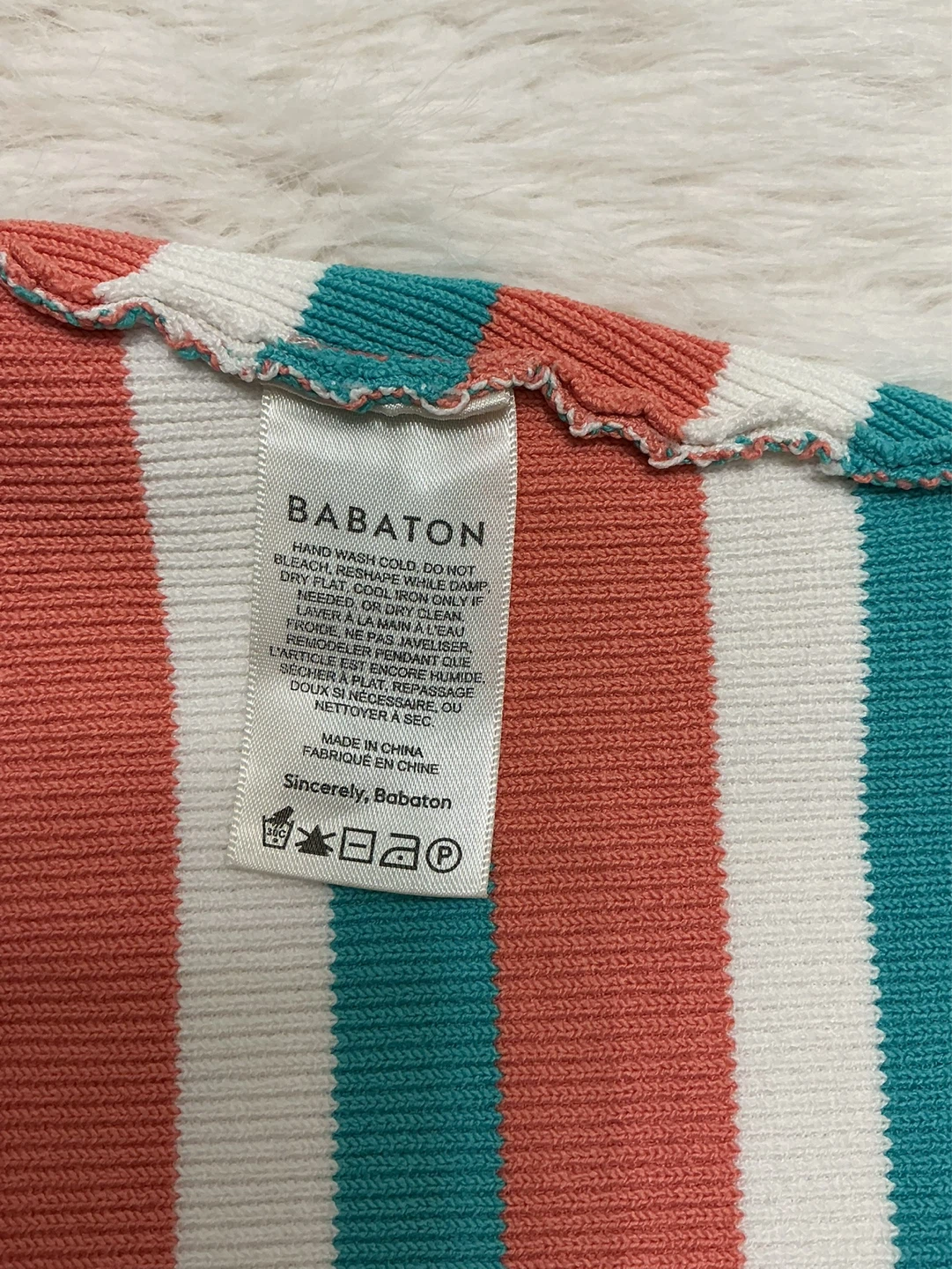 Babaton - Contour Fit Striped Cropped Criss Cross Crop - photo 5