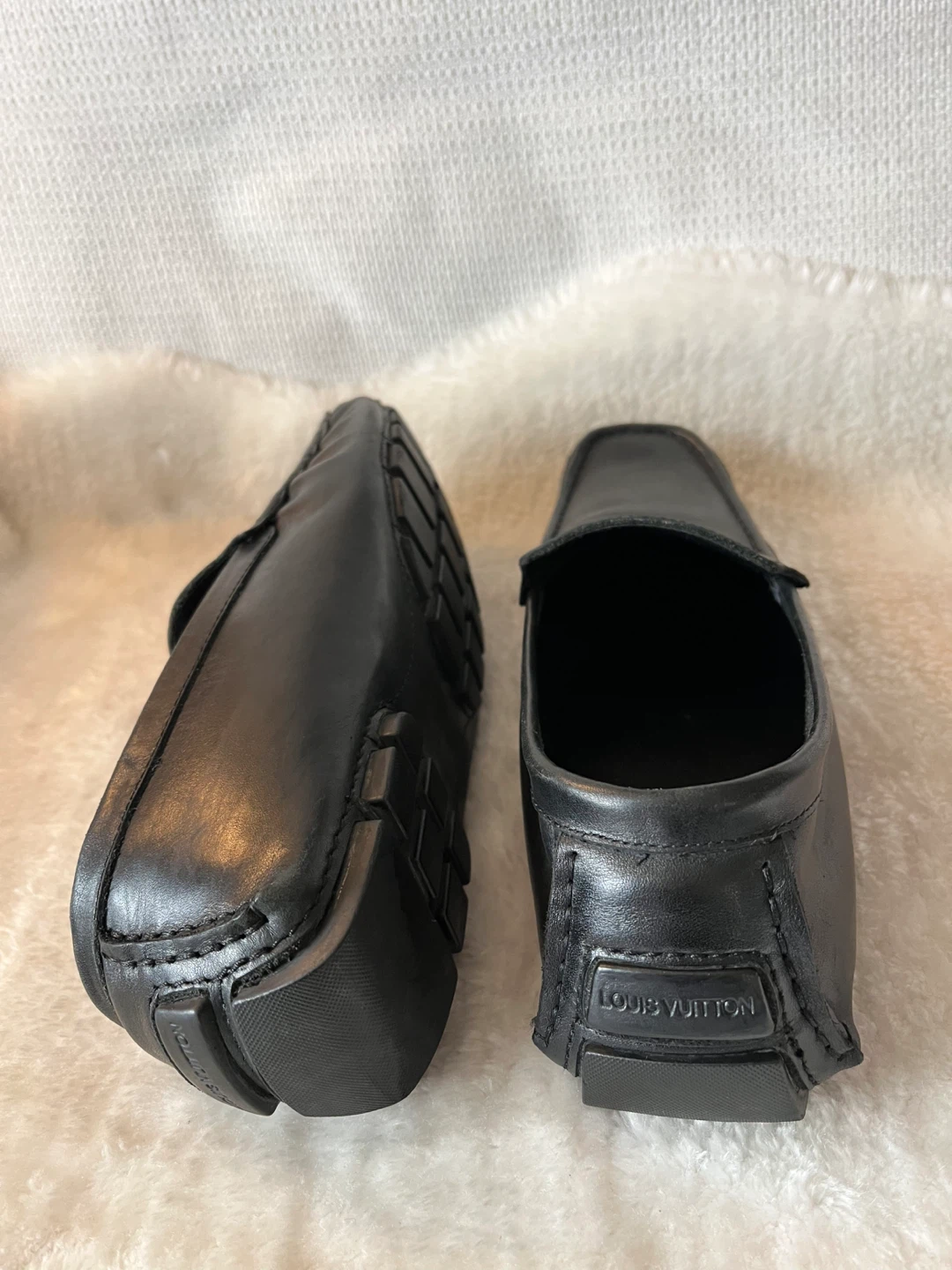 Louis Vuitton Black Leather Driving Loafers - photo 5