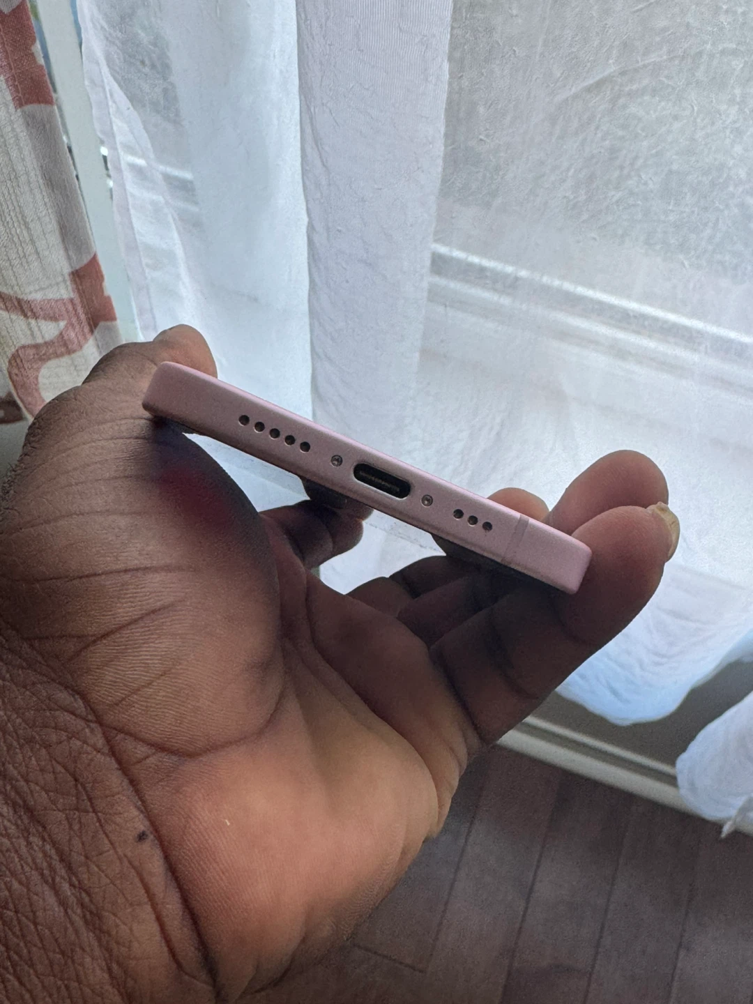 iPhone 15 128GB - photo 3