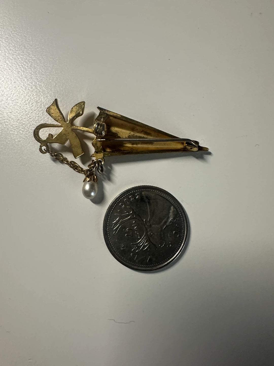 Spanish Umbrella Brooch with Pearl - photo 3