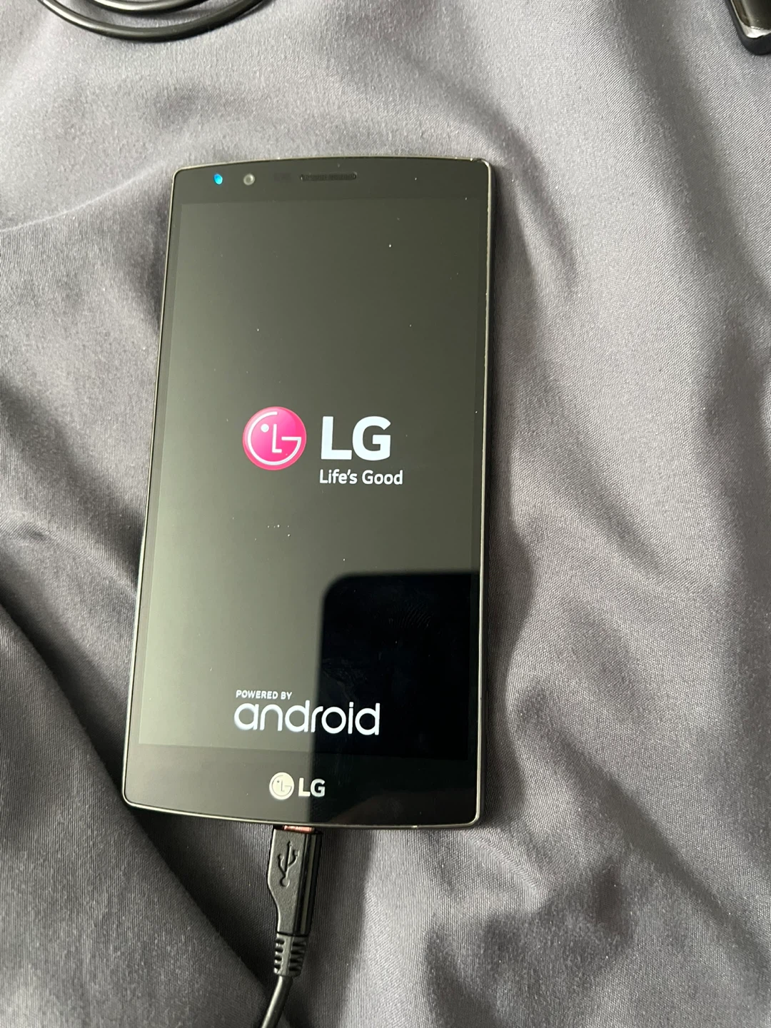 LG Velvet and LG G8 ThinQ Android Smartphones - photo 5