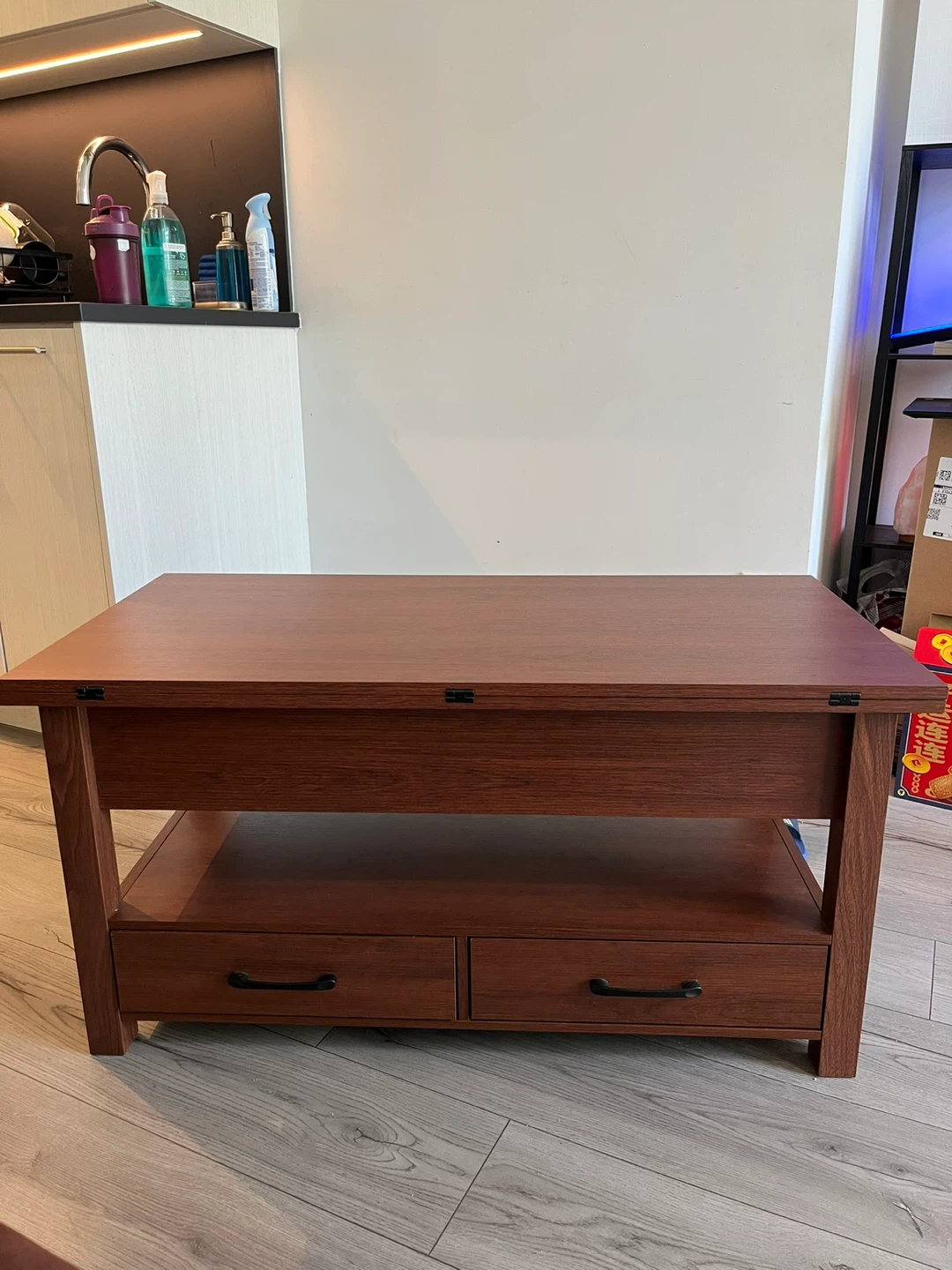 Expandable Coffee Table