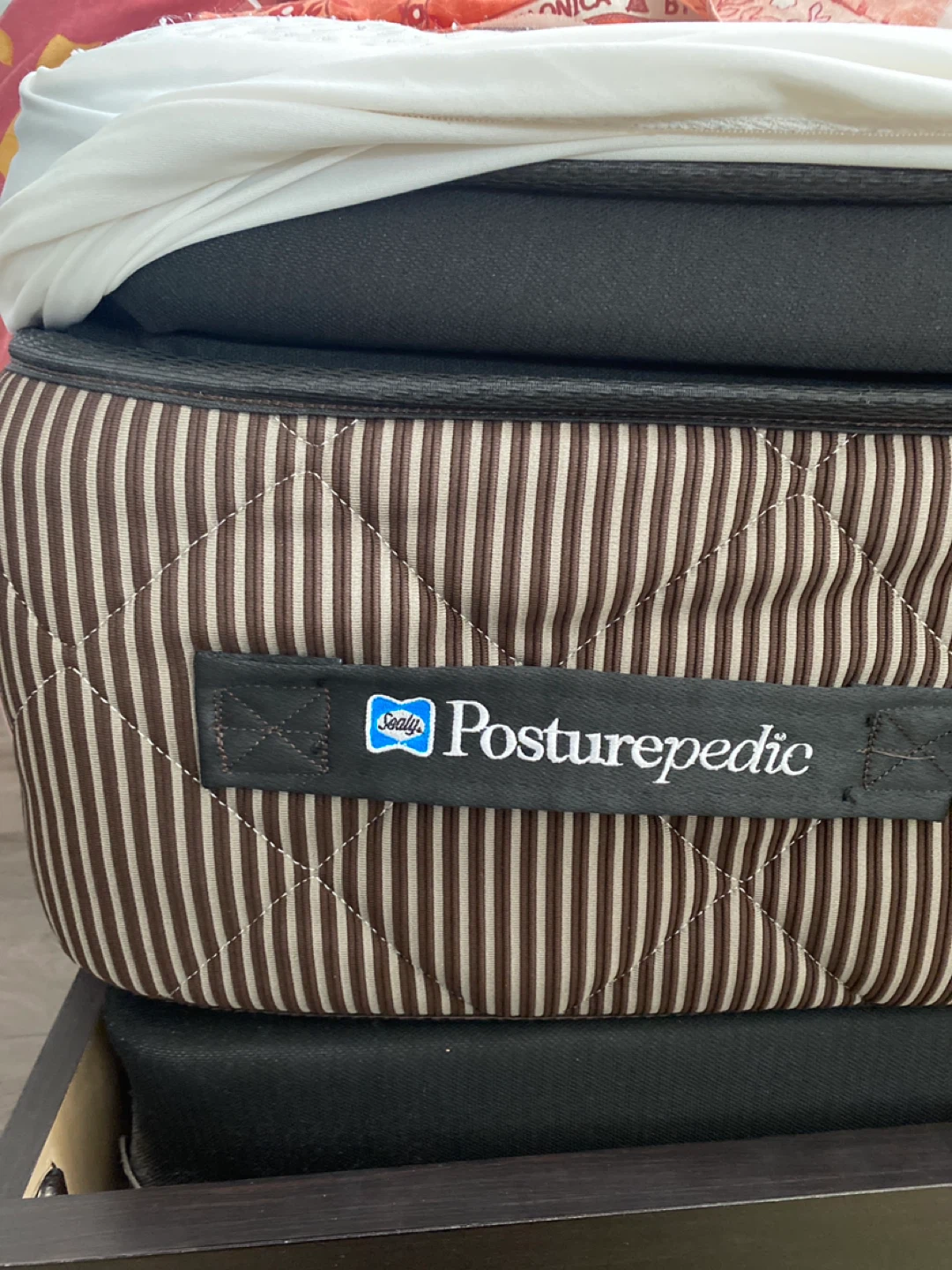 Serta Posturepedic Mattress - photo 3
