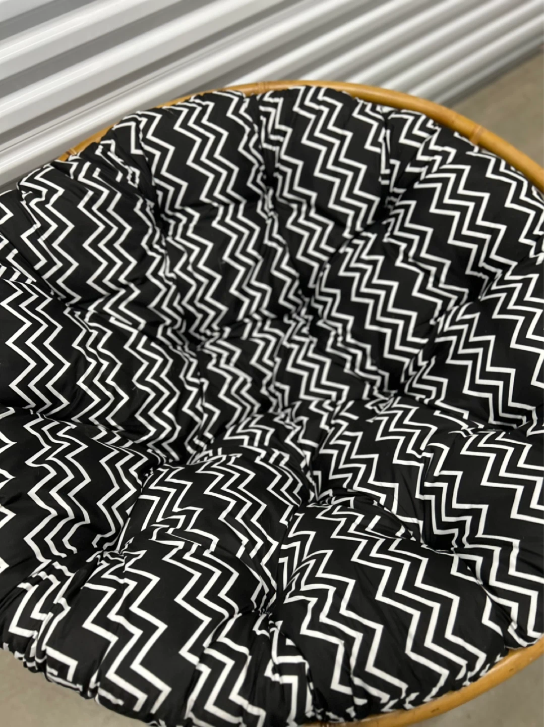 Rattan Papasan Chair with Black and White Zigzag Cushion - photo 2