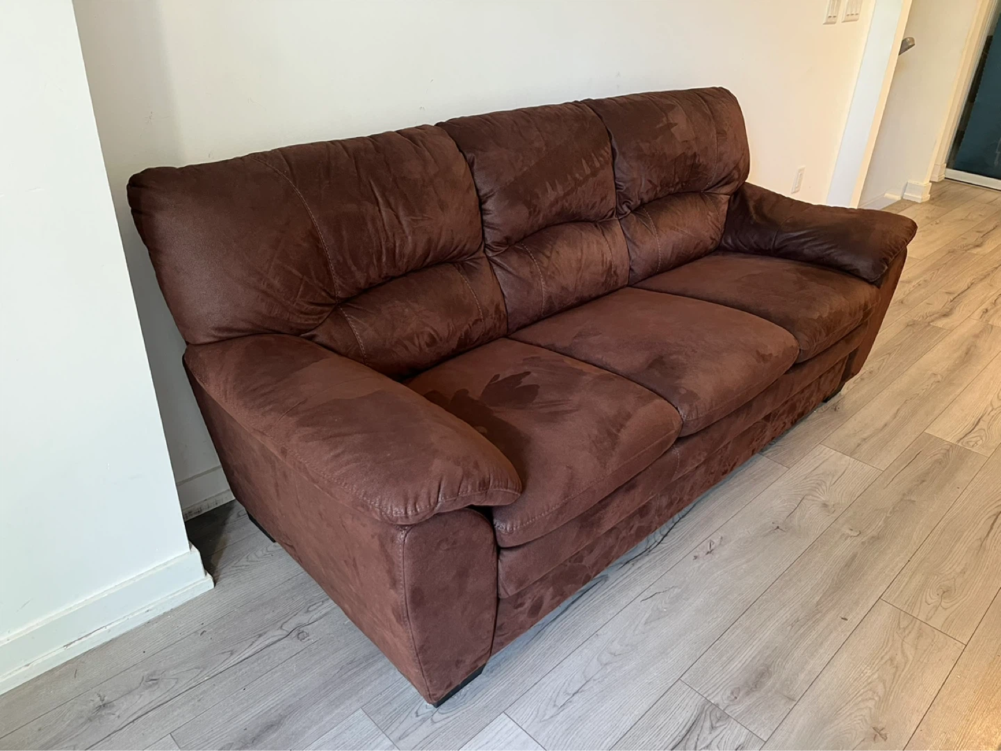 Leons Sofa - photo 2
