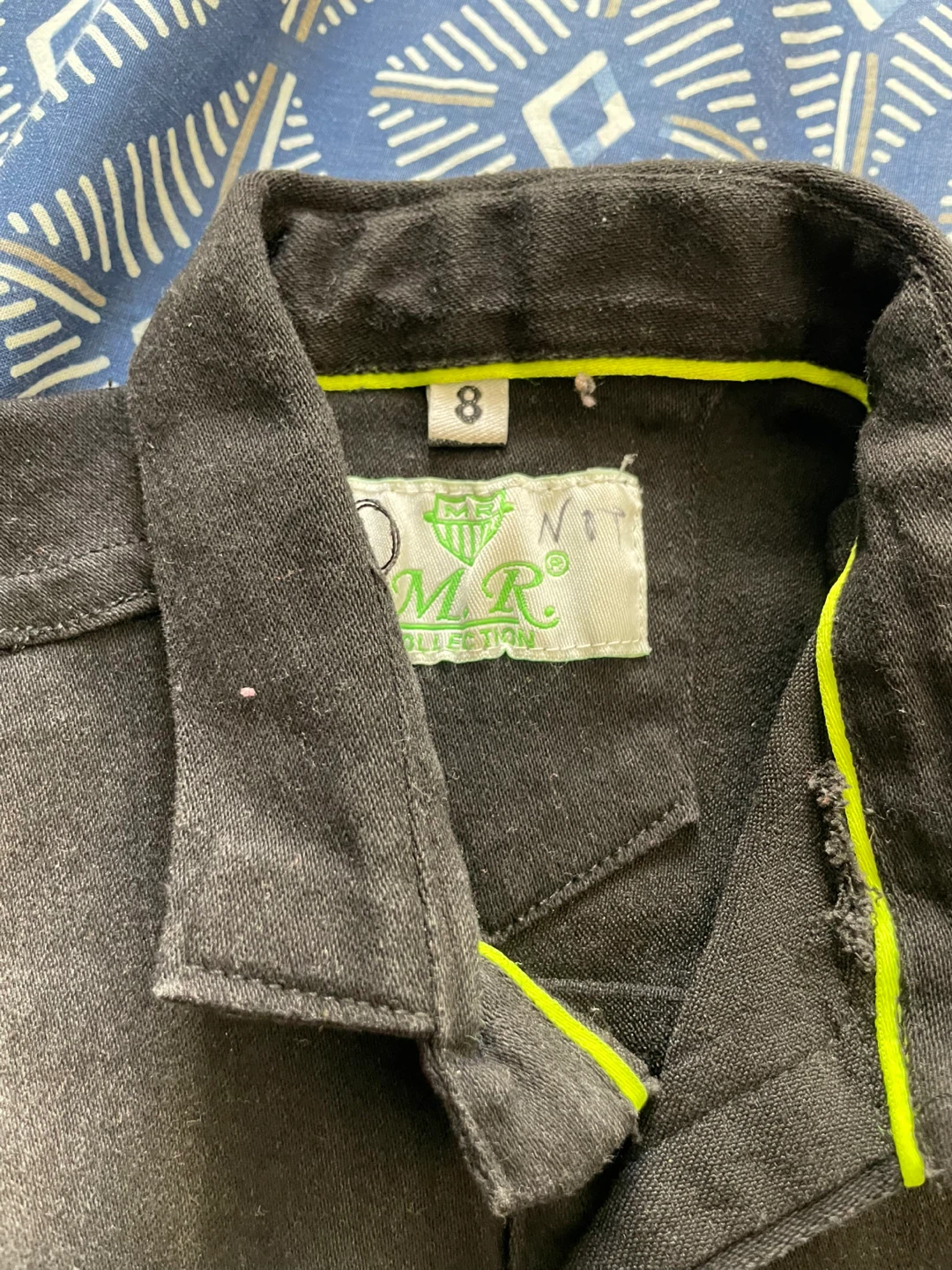 MR Collection Black Shirt Size 8 - photo 4
